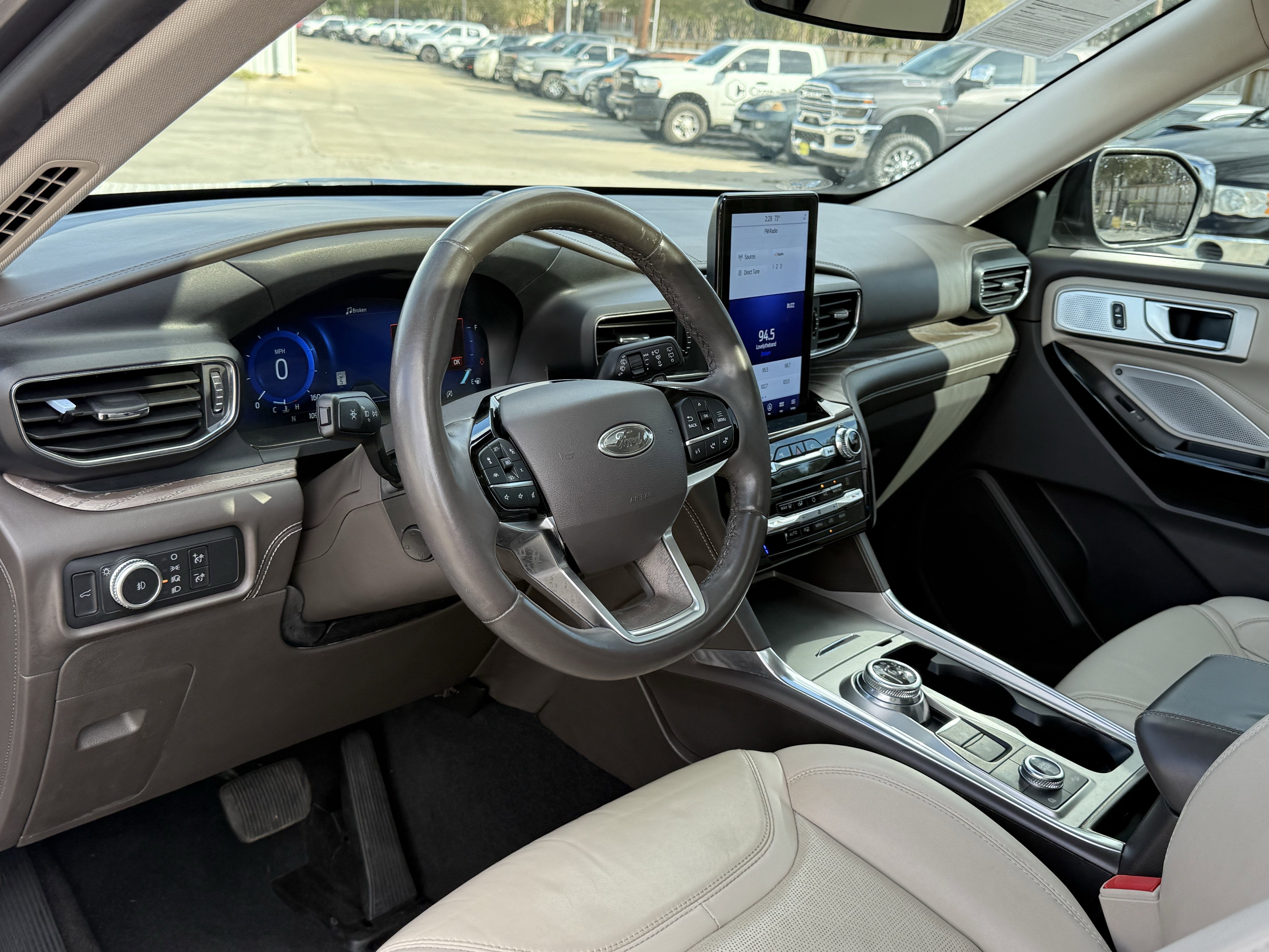 2021 Ford Explorer Platinum