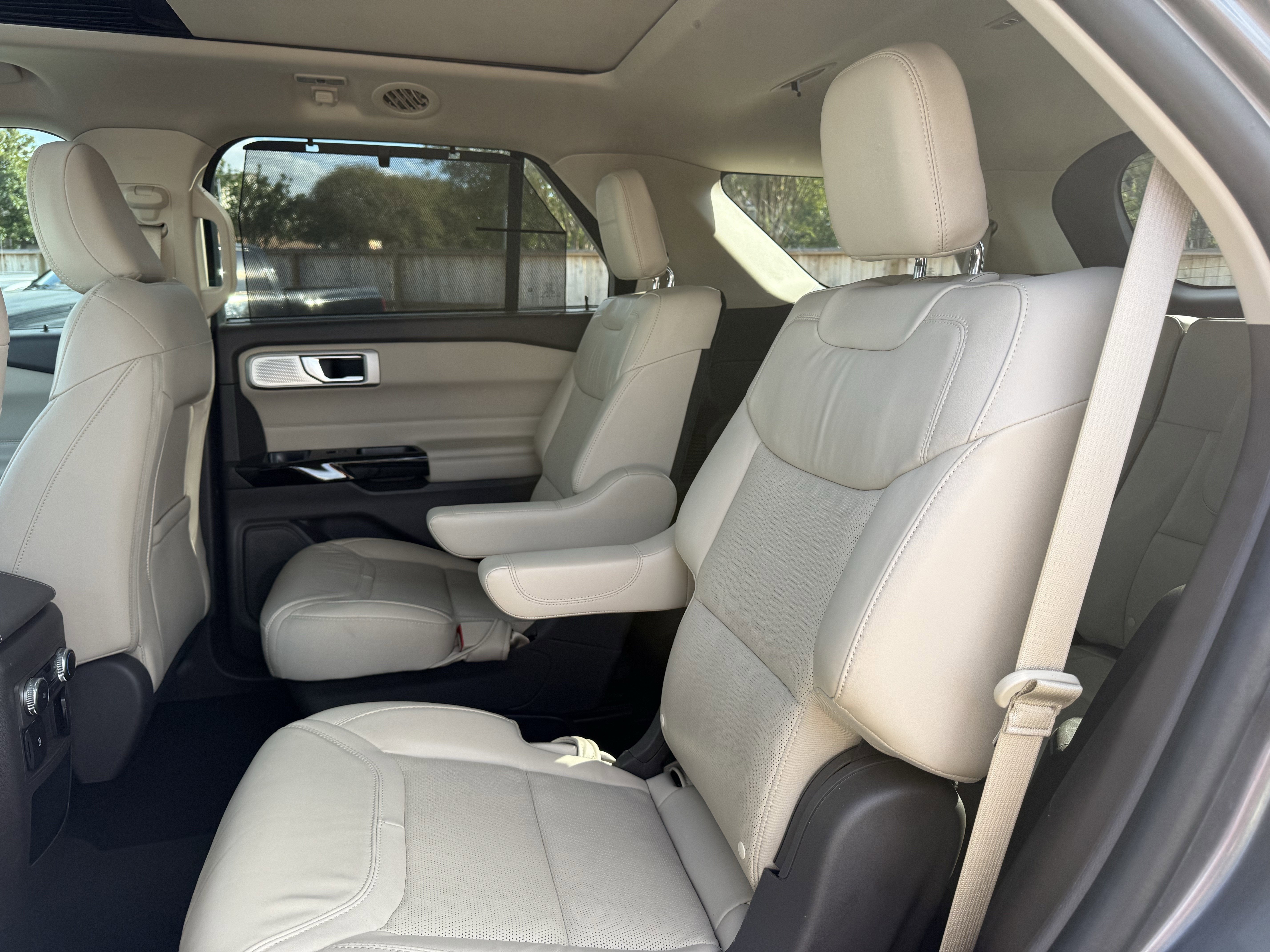 2021 Ford Explorer Platinum