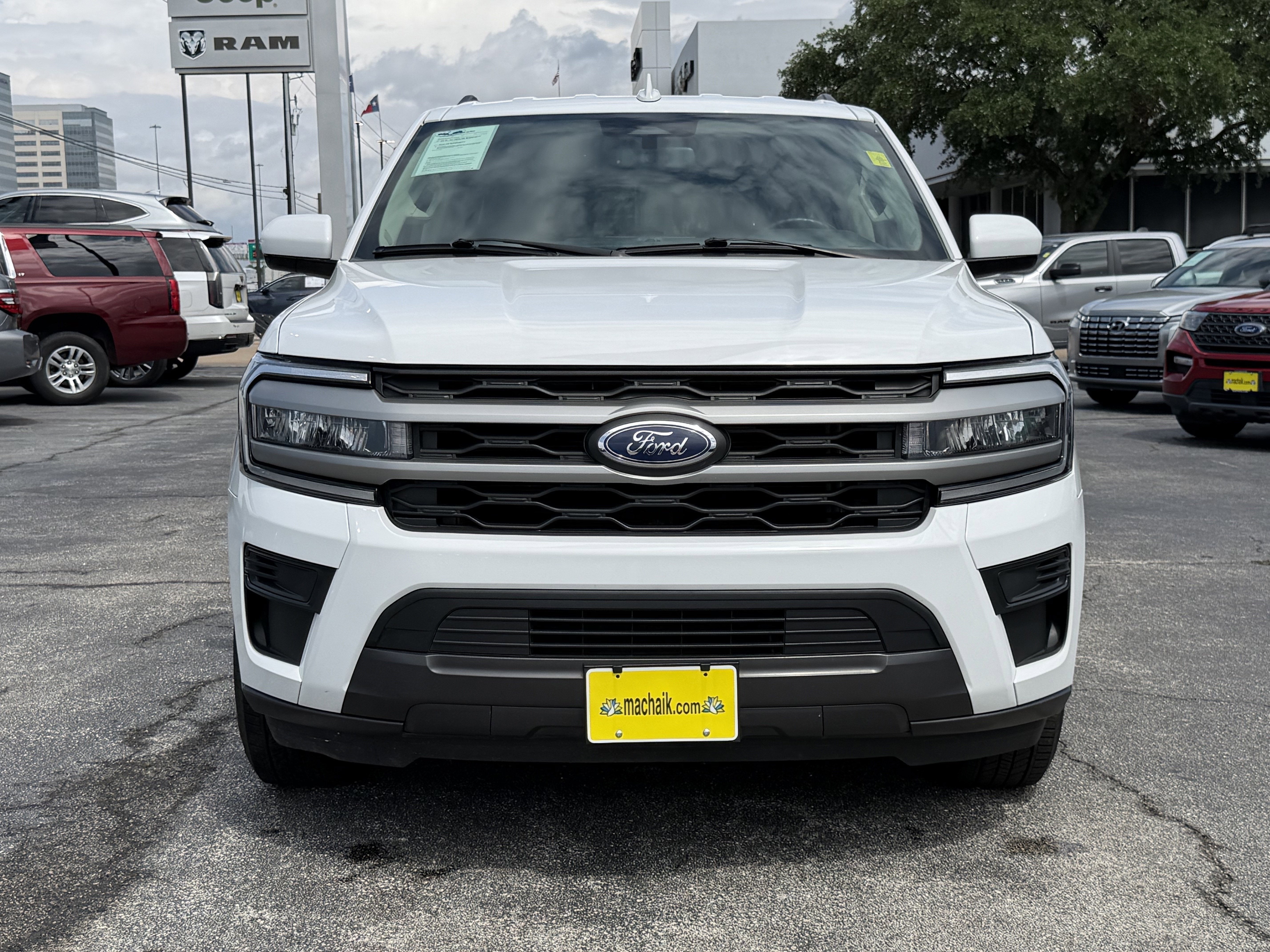 2024 Ford Expedition XLT