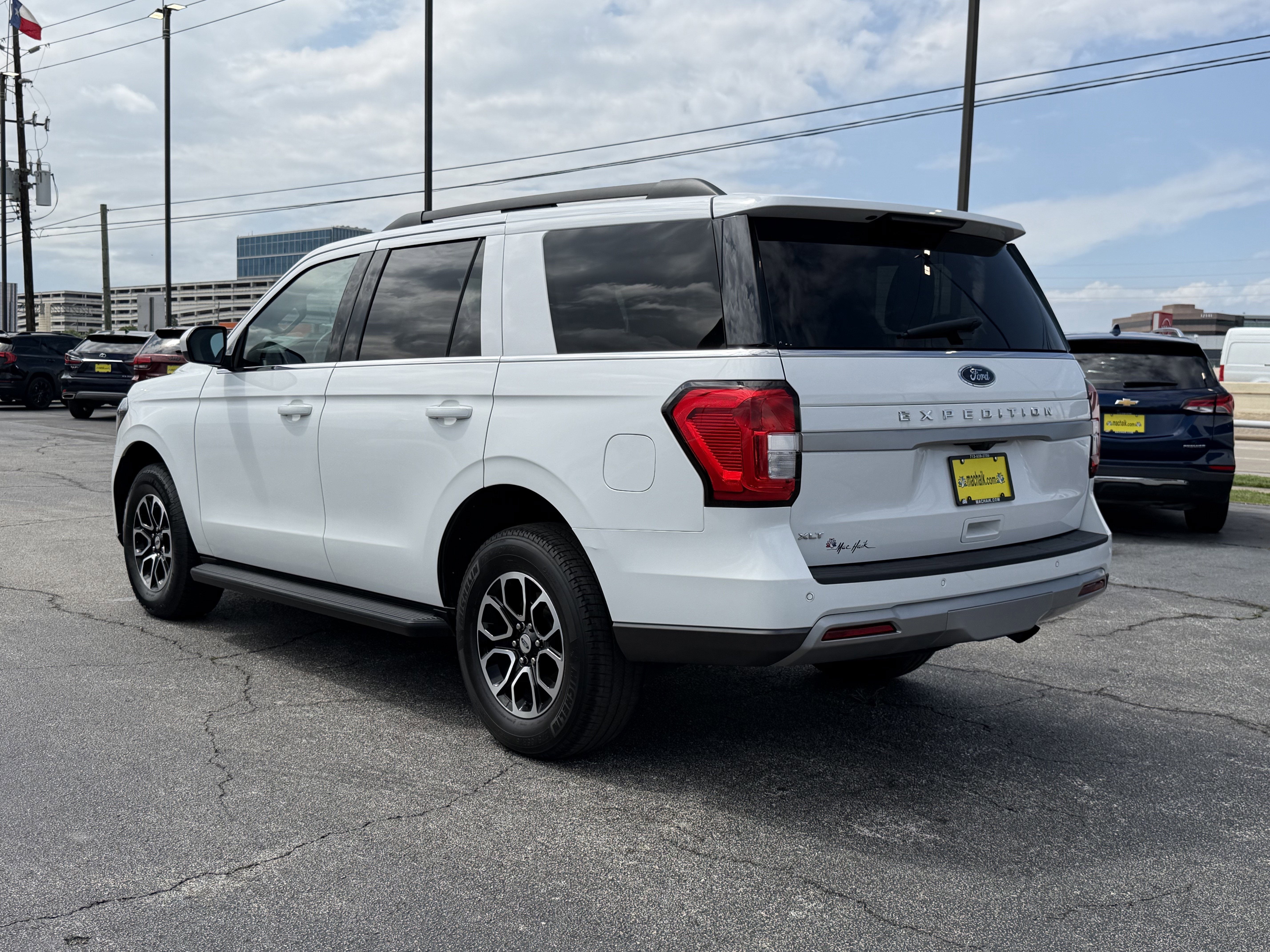 2024 Ford Expedition XLT