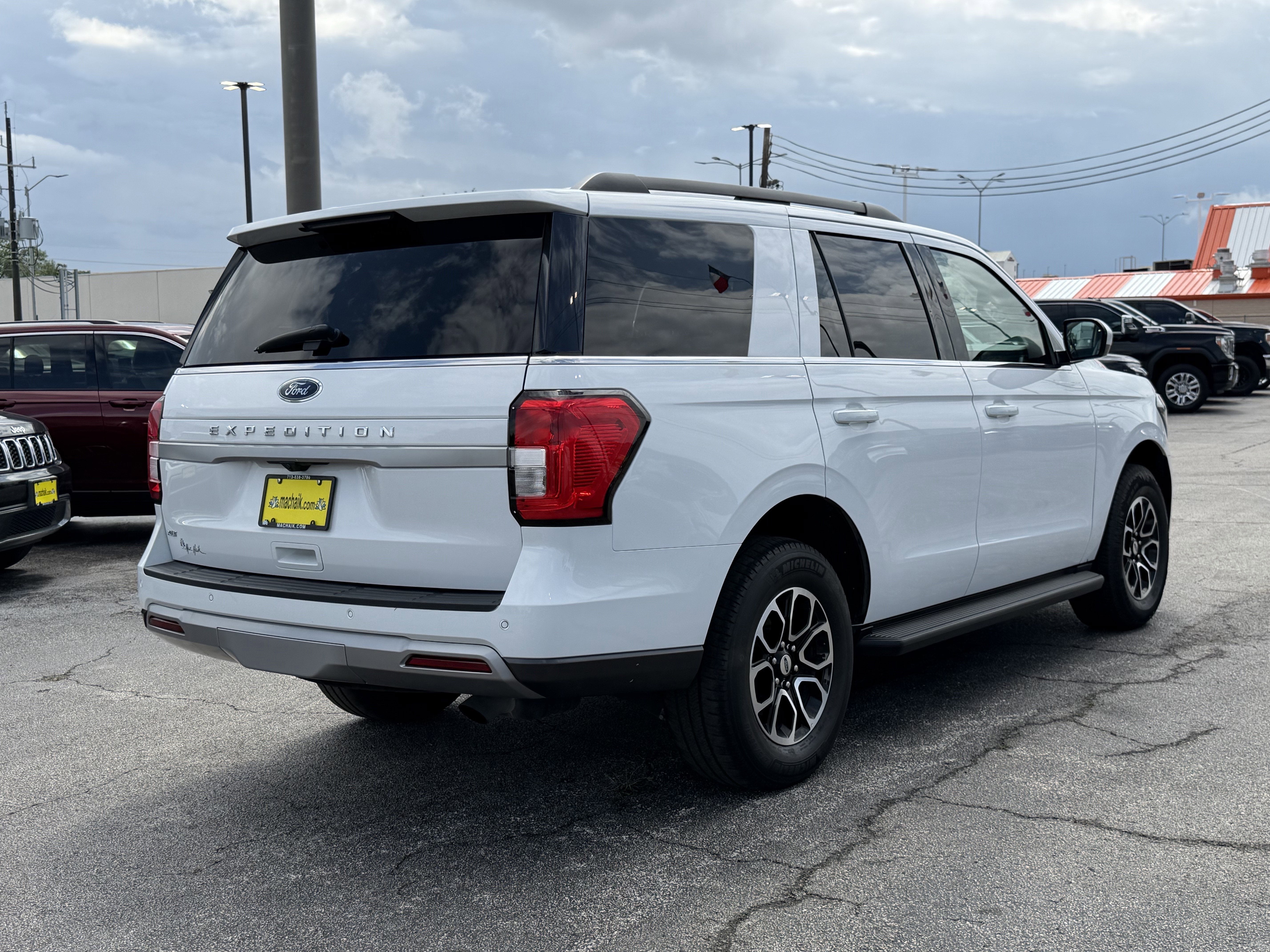 2024 Ford Expedition XLT