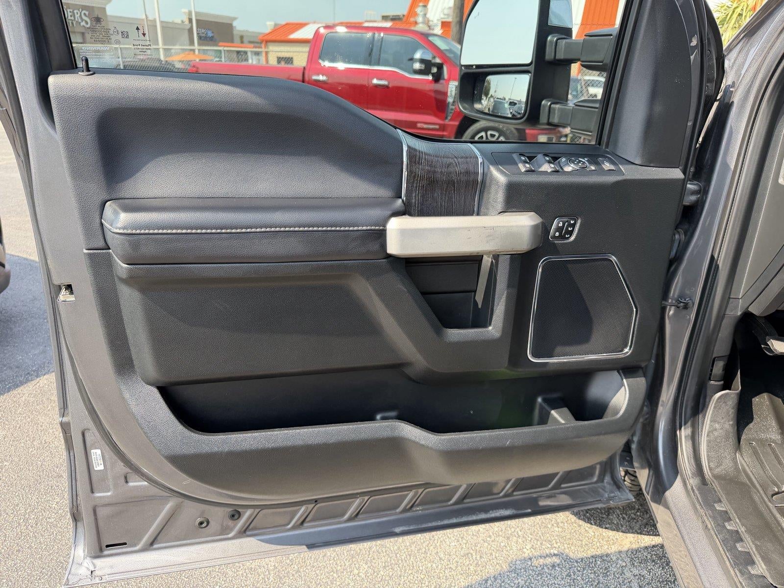 2021 Ford Super Duty F-350 Lariat