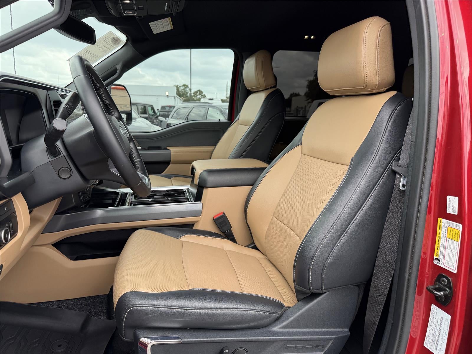 2023 Ford Super Duty F-350 Lariat