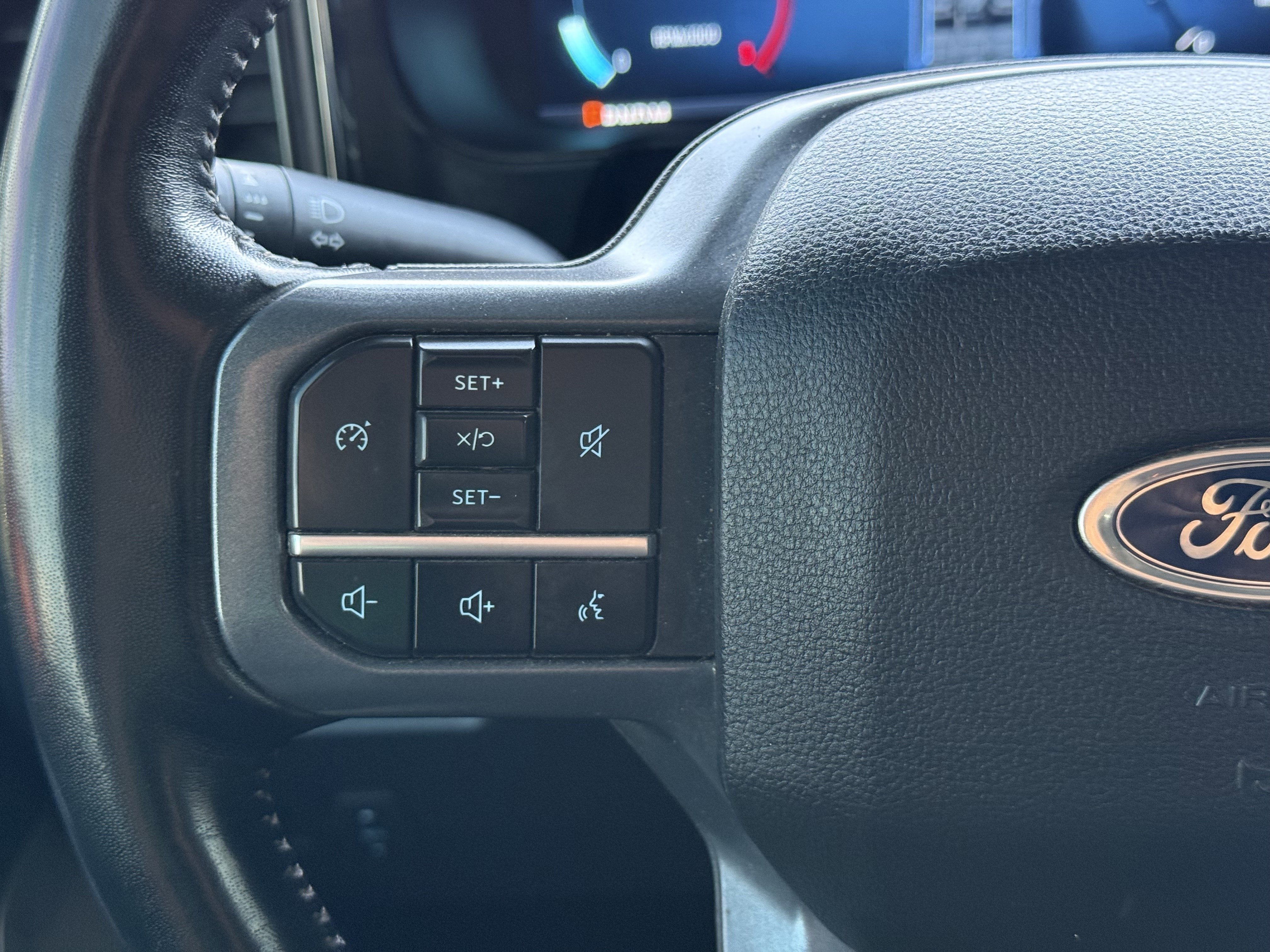 2023 Ford F-350 LARIAT