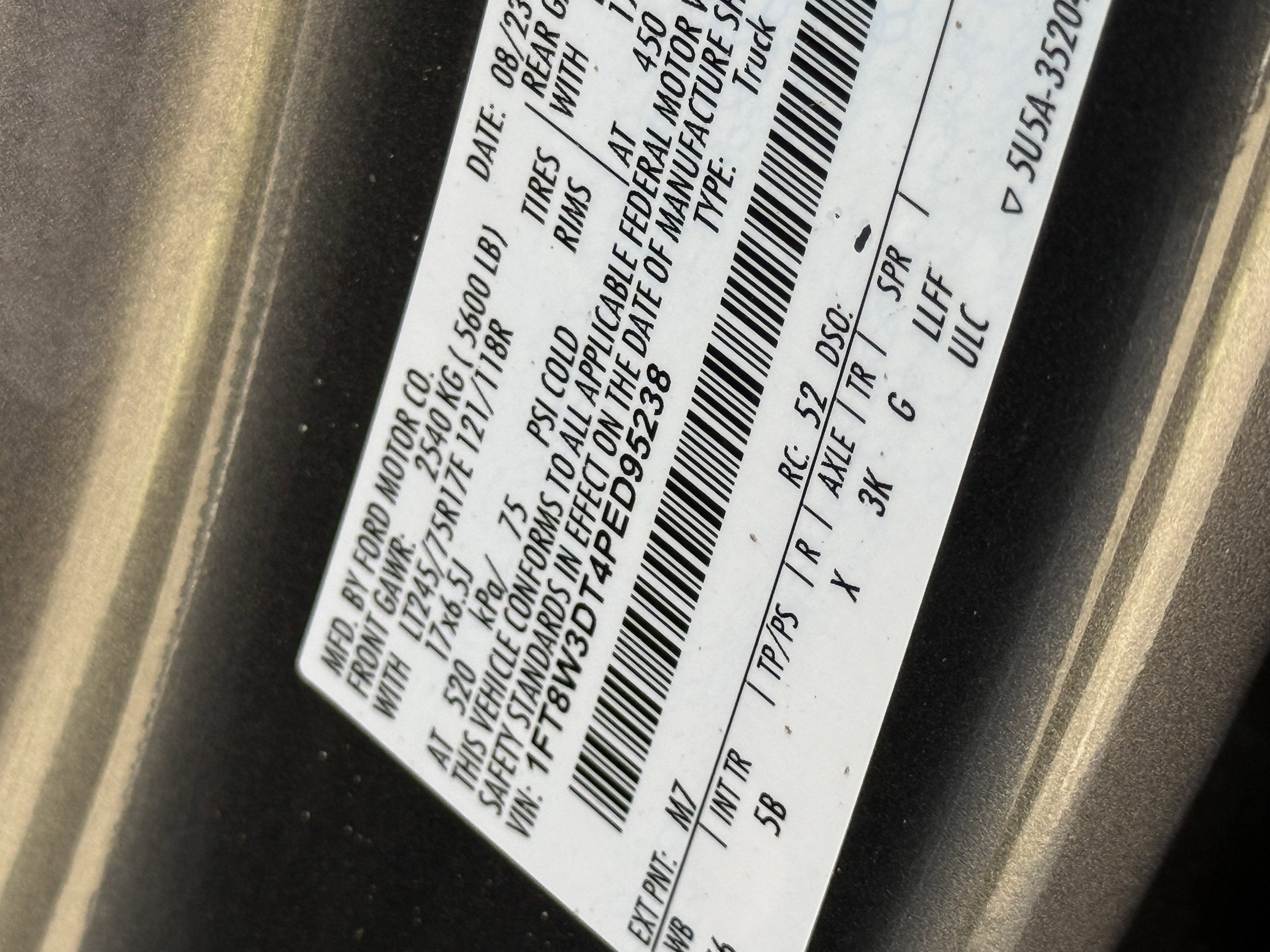 2023 Ford F-350 LARIAT