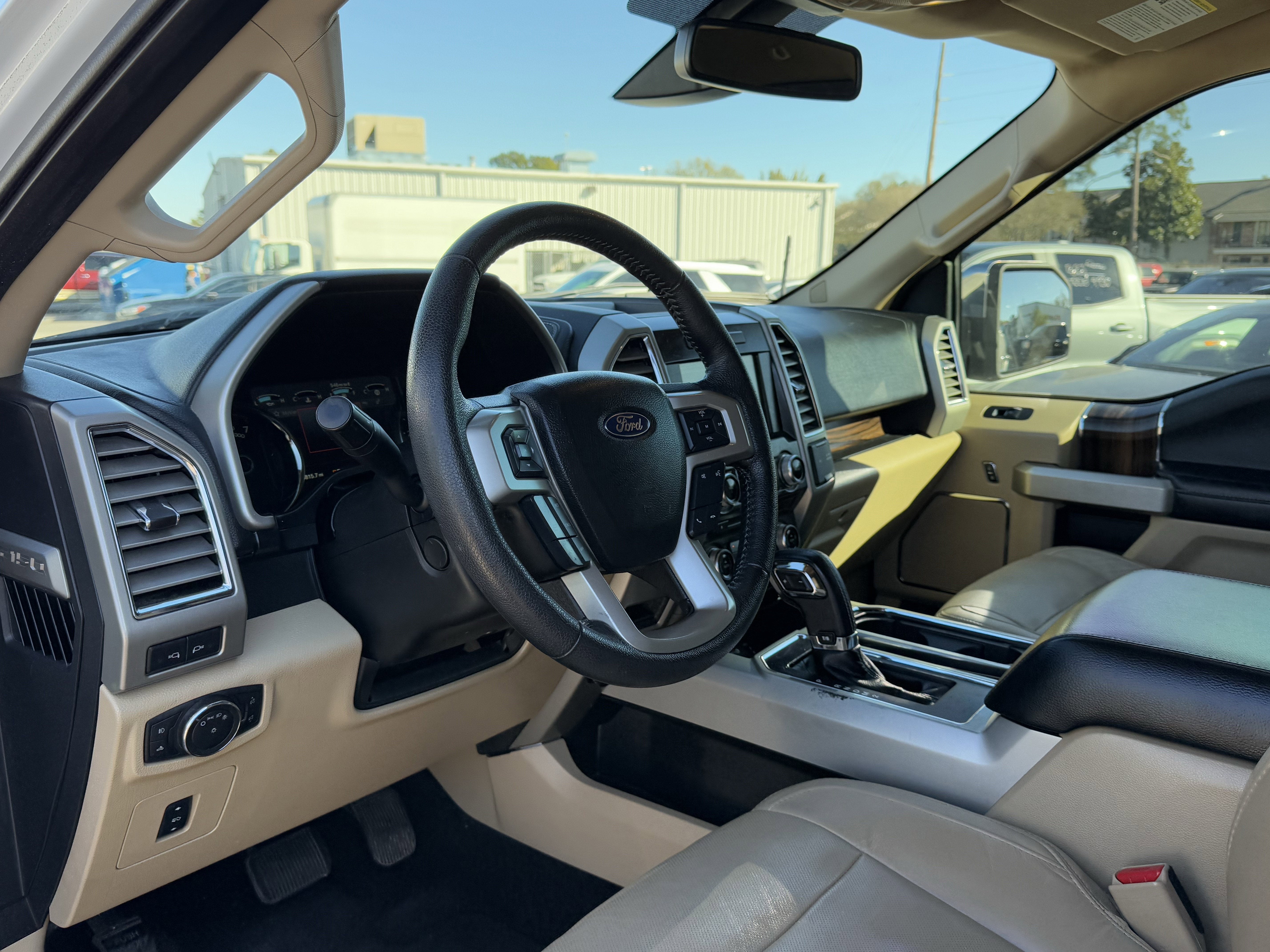 2015 Ford F-150 LARIAT
