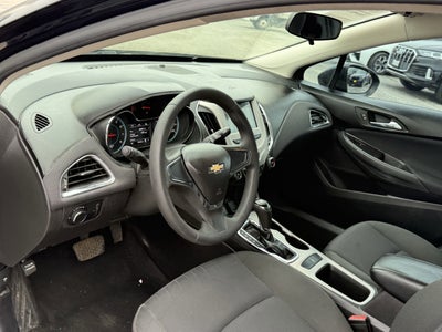 2016 Chevrolet Cruze LS Auto