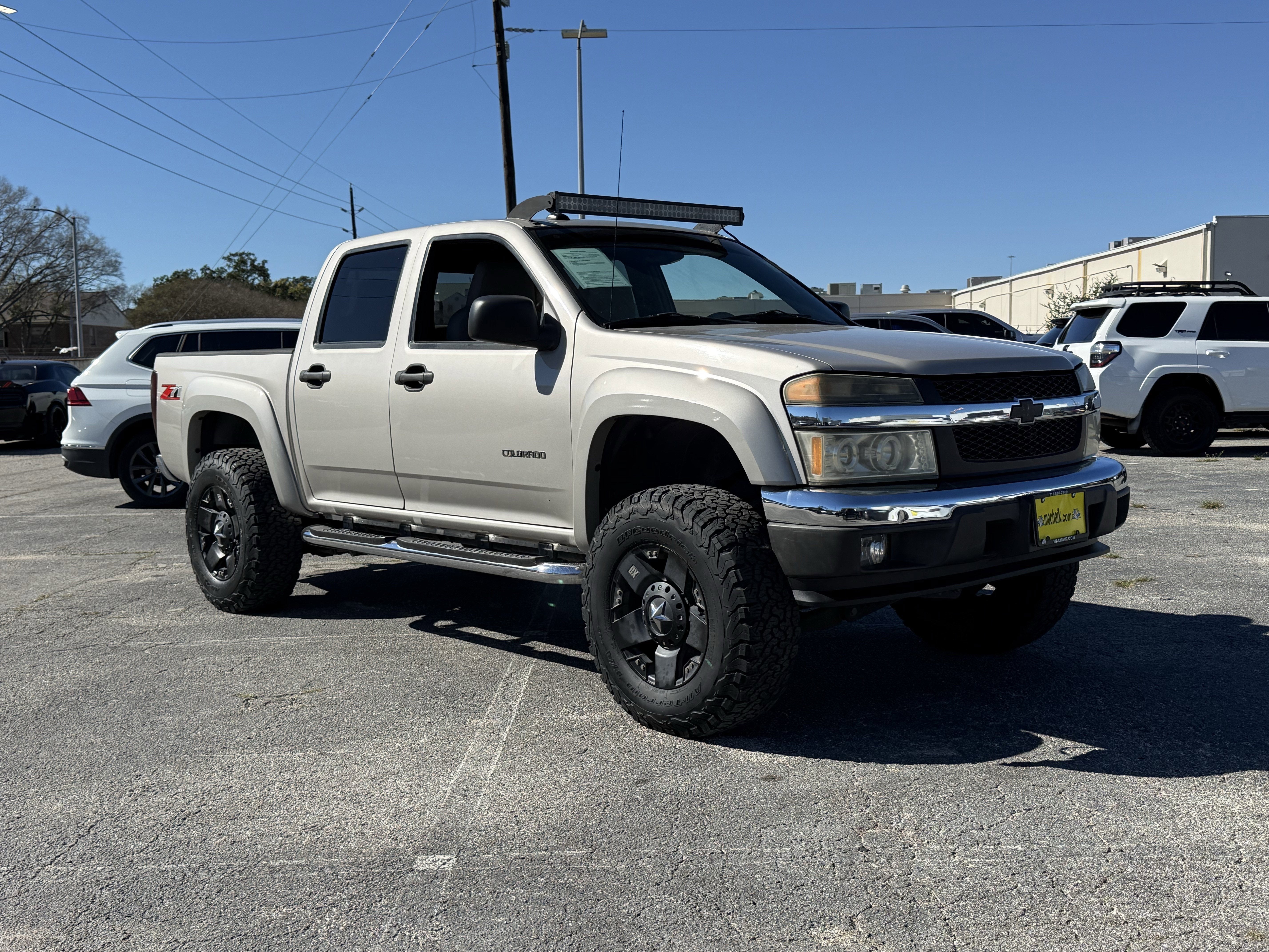 2004 Chevrolet Colorado LS