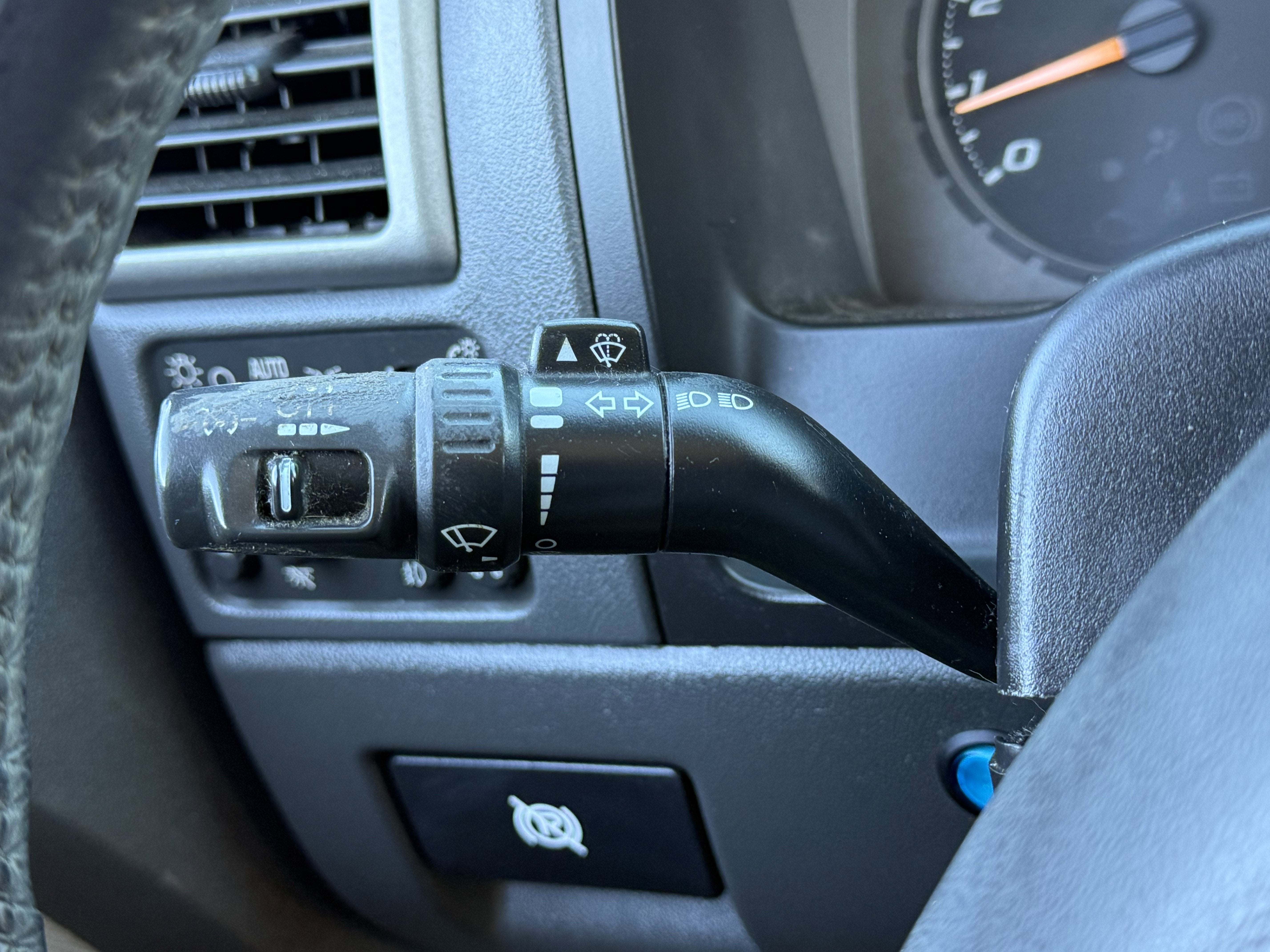 2004 Chevrolet Colorado LS