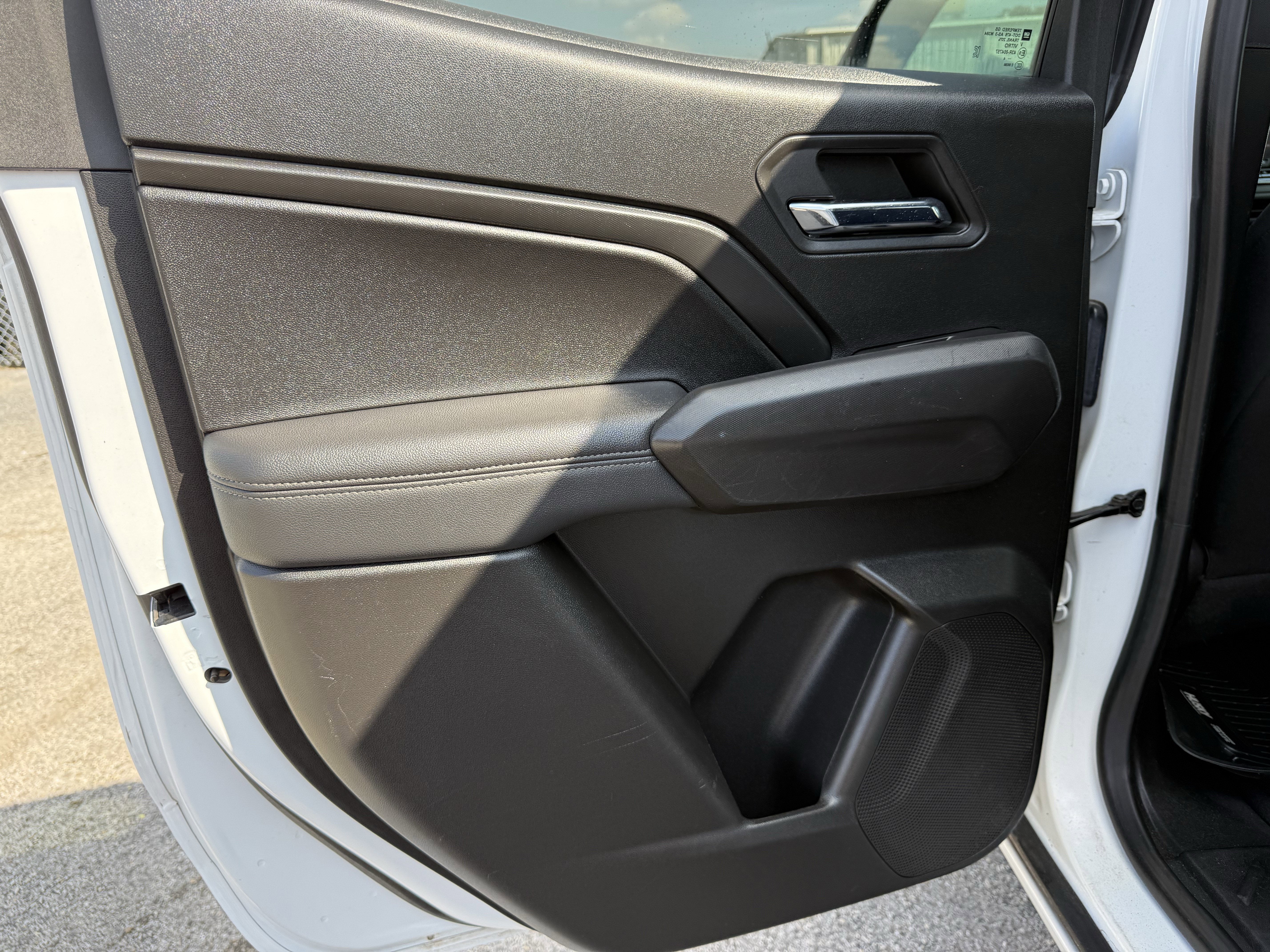 2024 Chevrolet Colorado 2WD LT