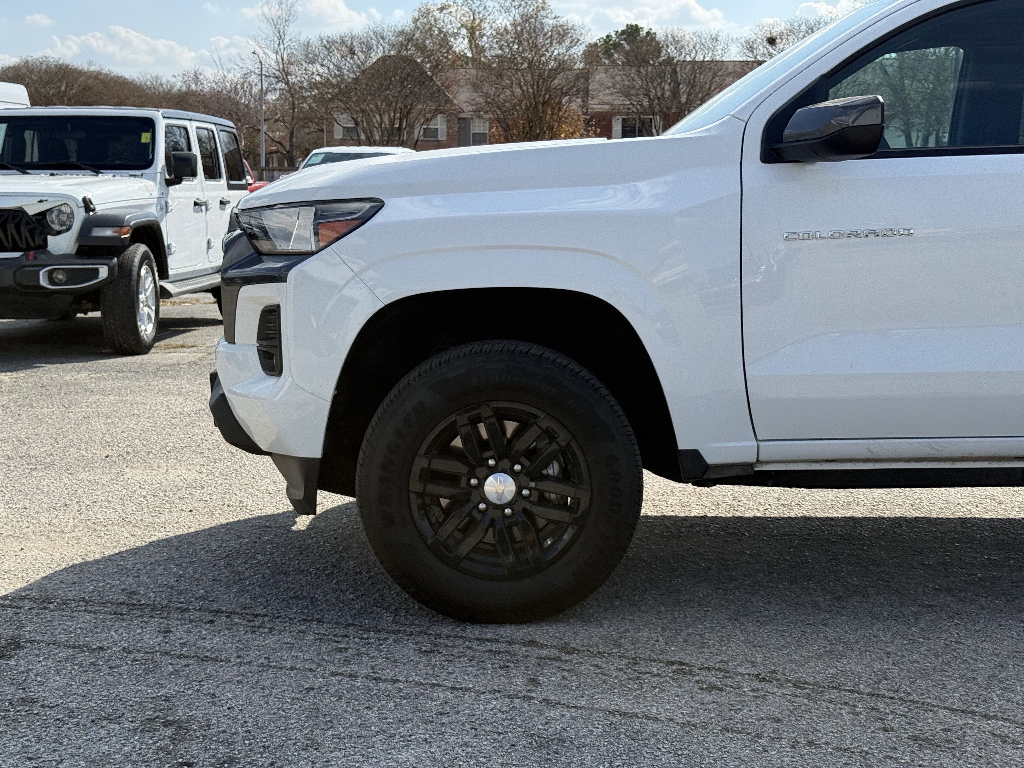2024 Chevrolet Colorado 2WD LT