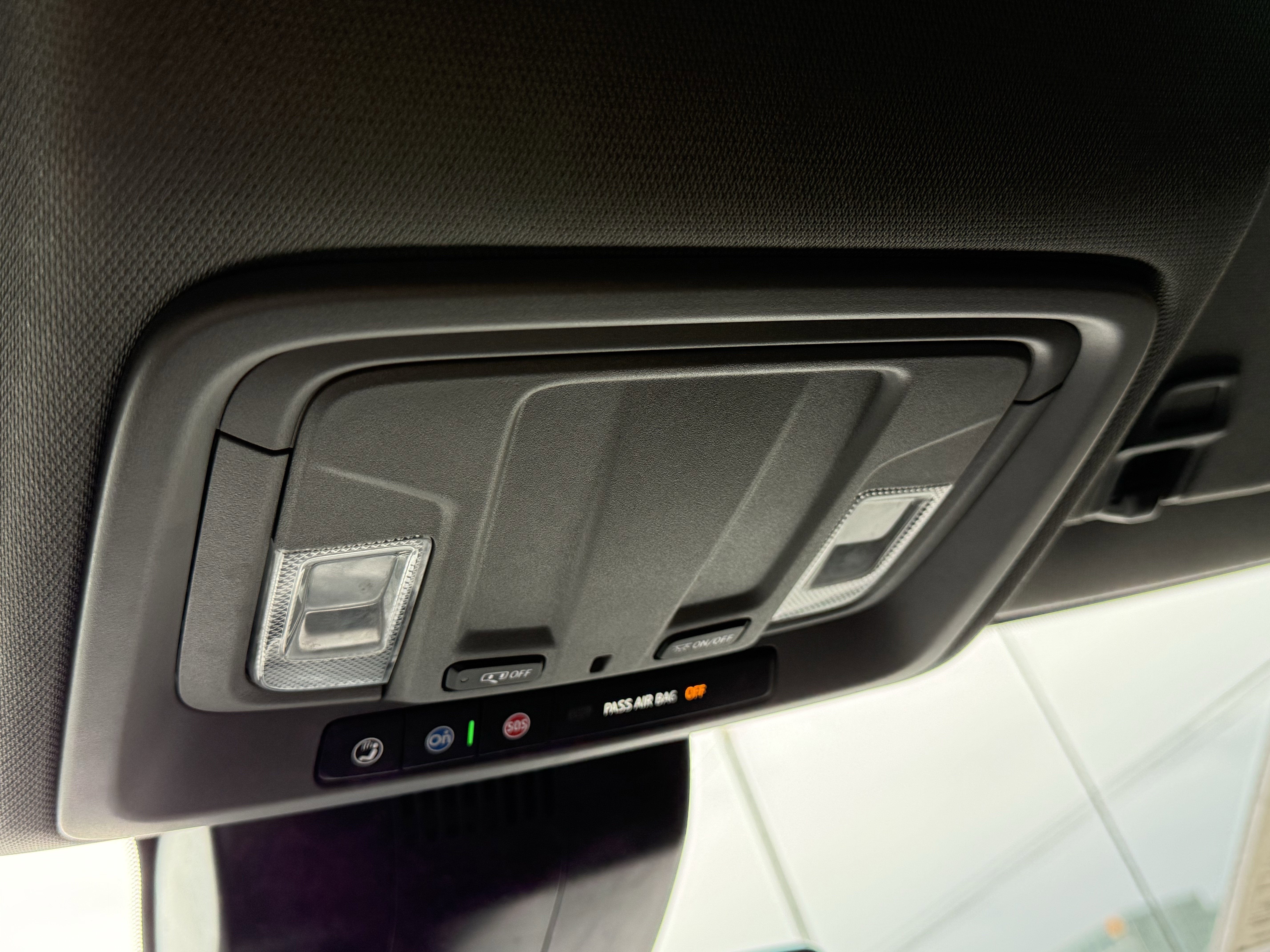 2024 Chevrolet Silverado 1500 2WD Double Cab Standard Bed Custom