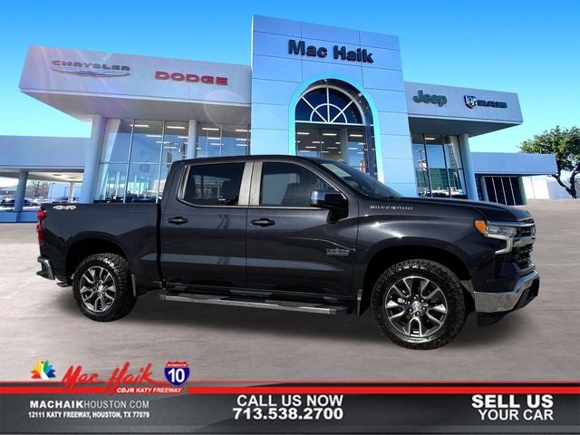 2022 Chevrolet Silverado 1500 4WD Crew Cab Standard Bed LT