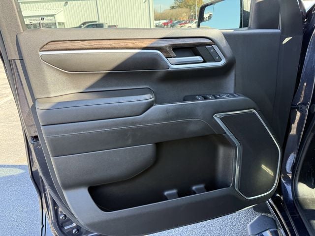 2022 Chevrolet Silverado 1500 4WD Crew Cab Standard Bed LT