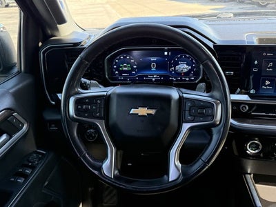 2022 Chevrolet Silverado 1500 4WD Crew Cab Standard Bed LT