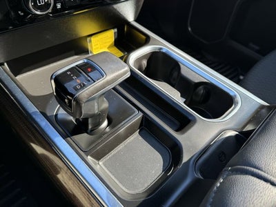 2022 Chevrolet Silverado 1500 4WD Crew Cab Standard Bed LT