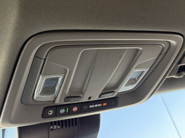 2022 Chevrolet Silverado 1500 4WD Crew Cab Standard Bed LT