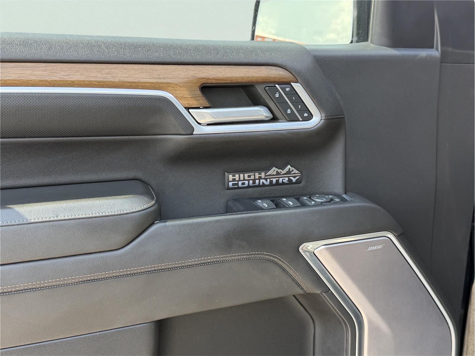 2022 Chevrolet Silverado 1500 High Country