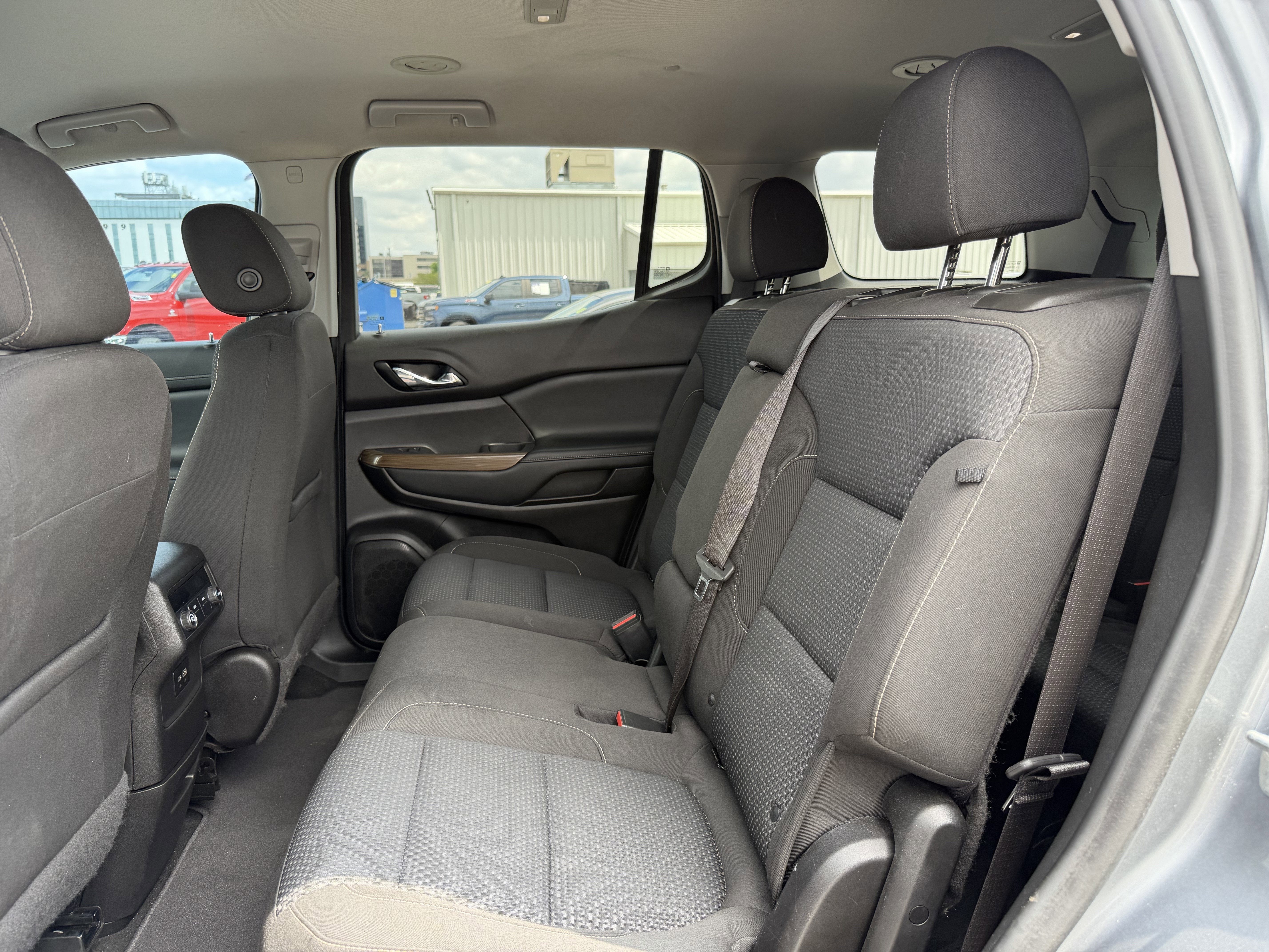 2021 GMC Acadia FWD SLE