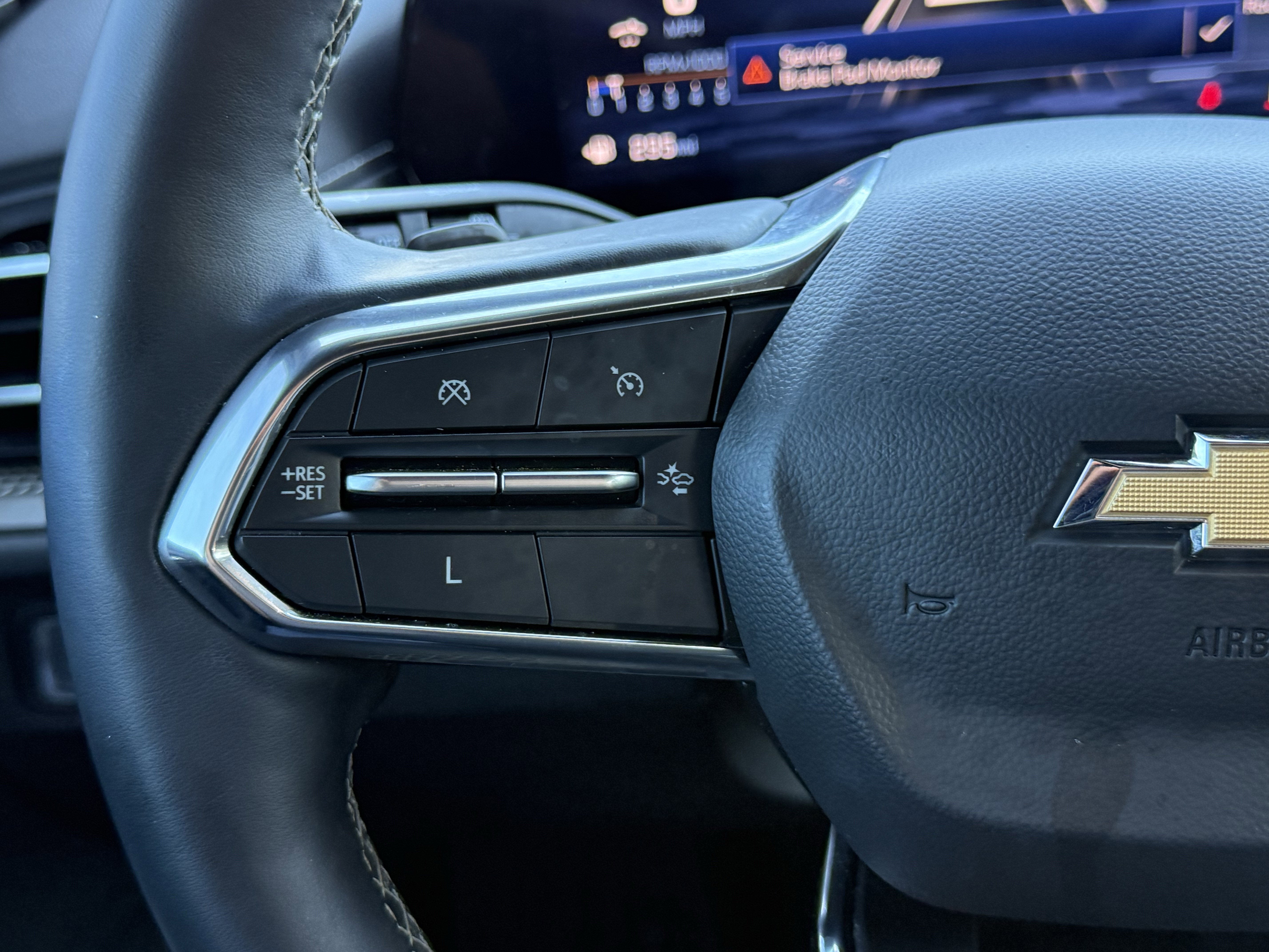 2024 Chevrolet Traverse FWD LT