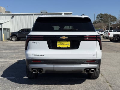 2024 Chevrolet Traverse FWD LT