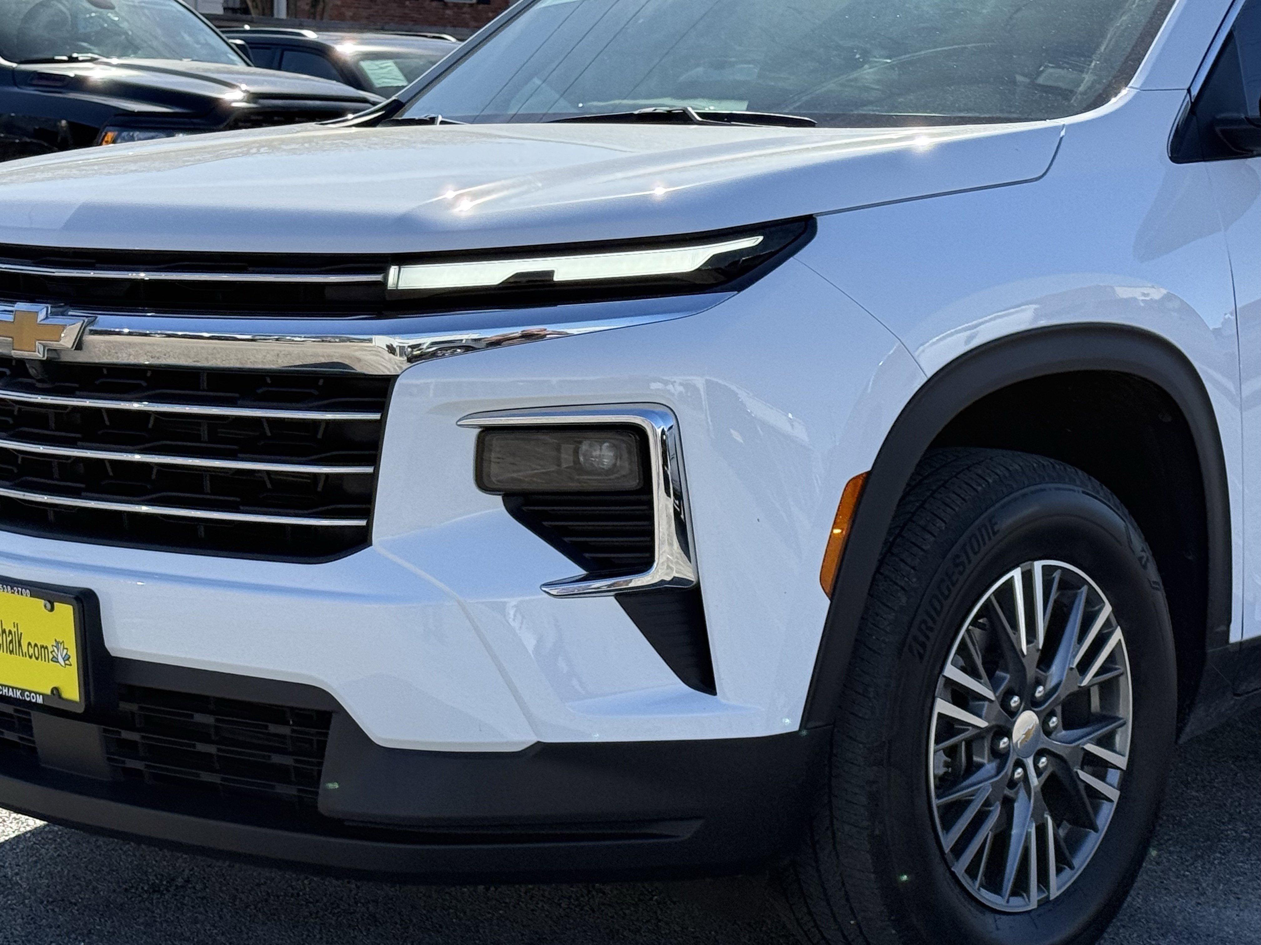 2024 Chevrolet Traverse FWD LT