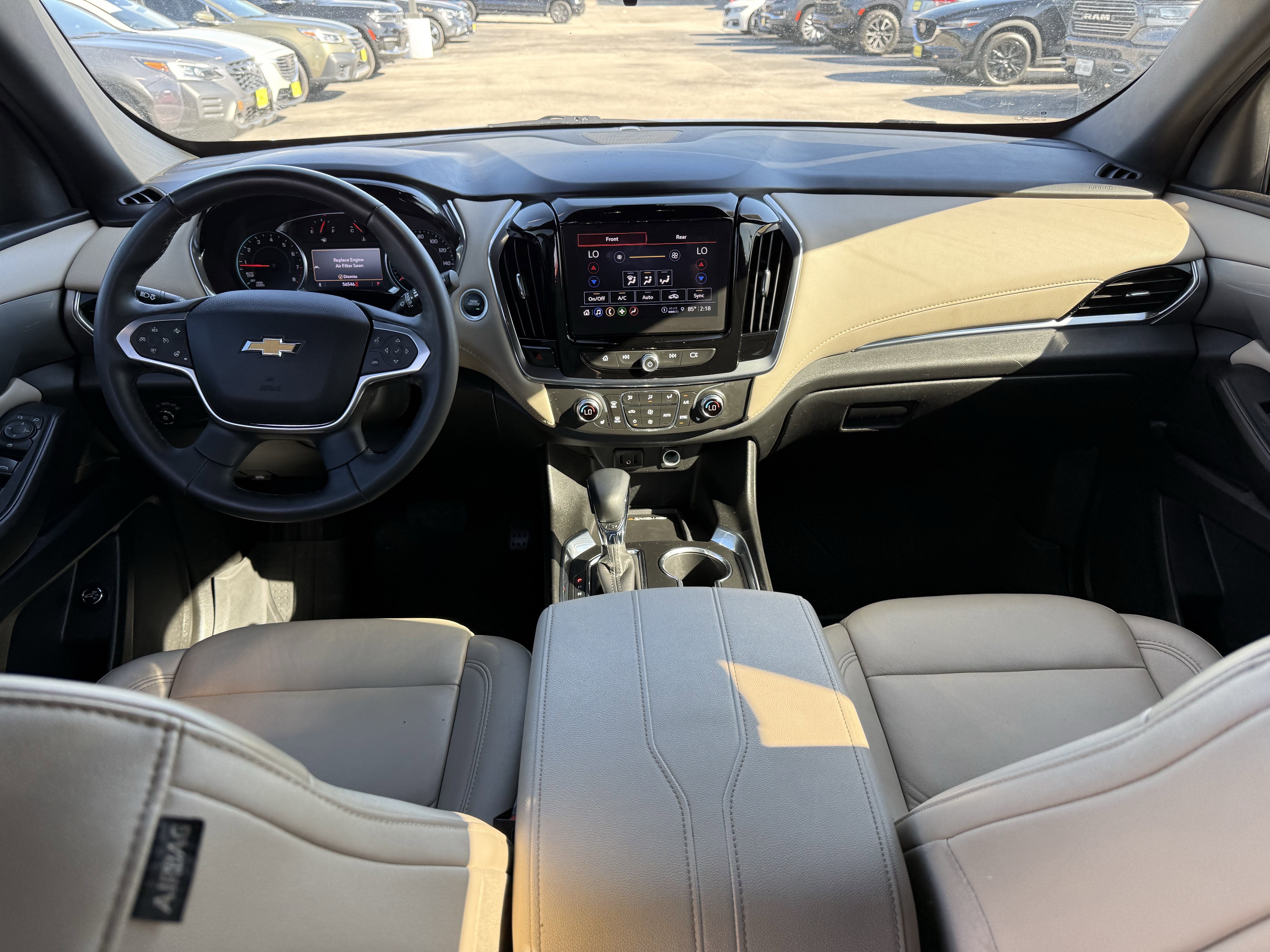 2023 Chevrolet Traverse FWD LT Leather
