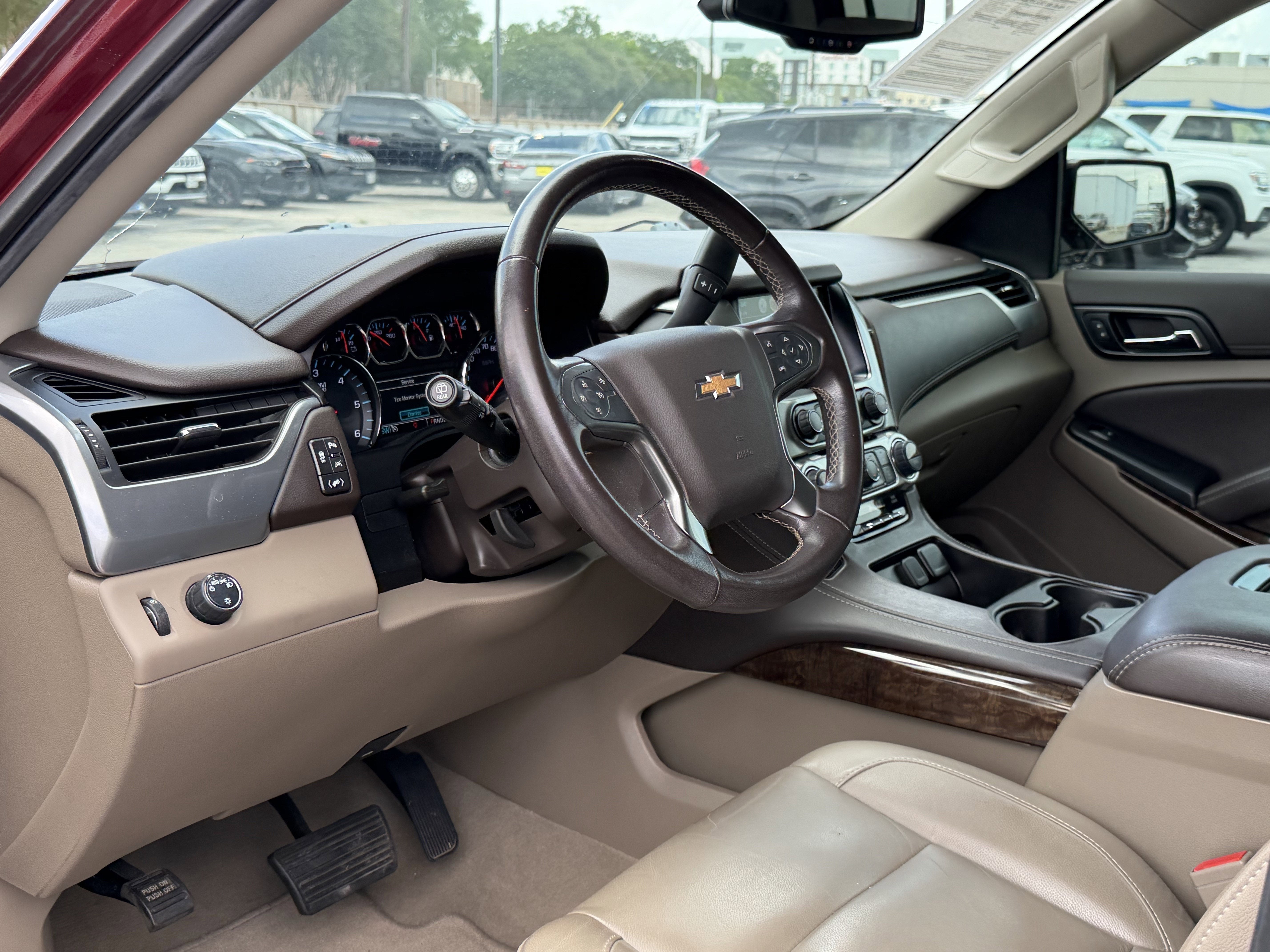 2020 Chevrolet Suburban 2WD LT