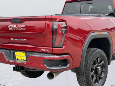2024 GMC Sierra 2500HD 4WD Crew Cab Standard Bed AT4