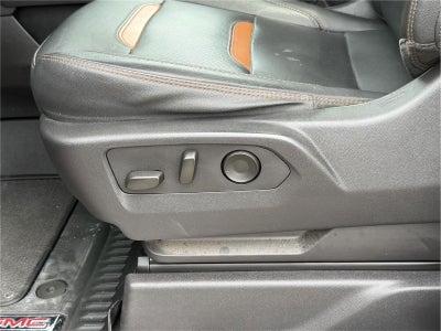 2024 GMC Sierra 2500HD 4WD Crew Cab Standard Bed AT4