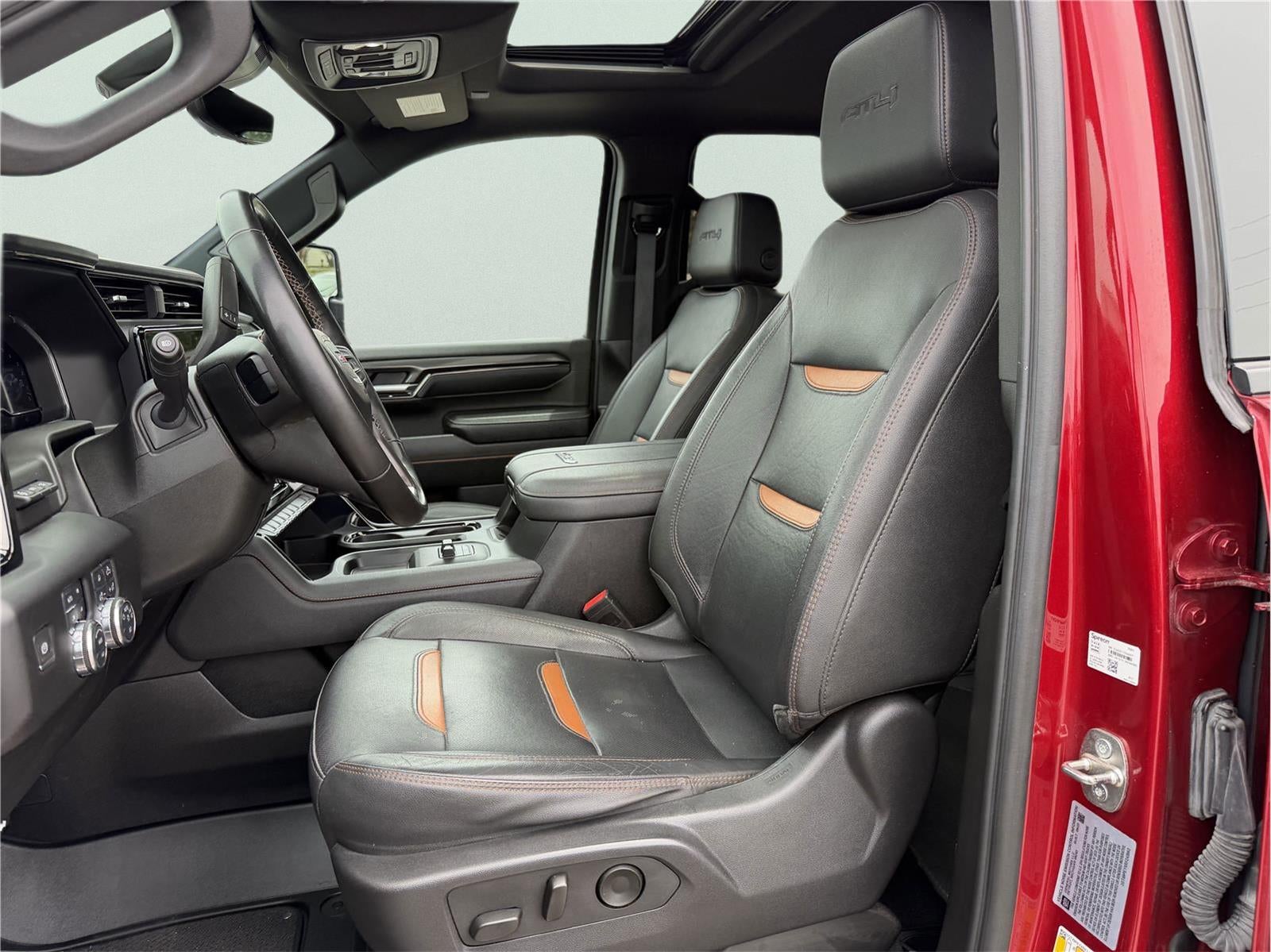 2024 GMC Sierra 2500HD 4WD Crew Cab Standard Bed AT4