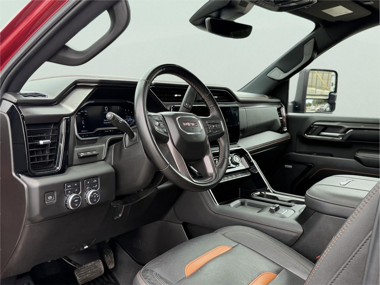 2024 GMC Sierra 2500HD 4WD Crew Cab Standard Bed AT4
