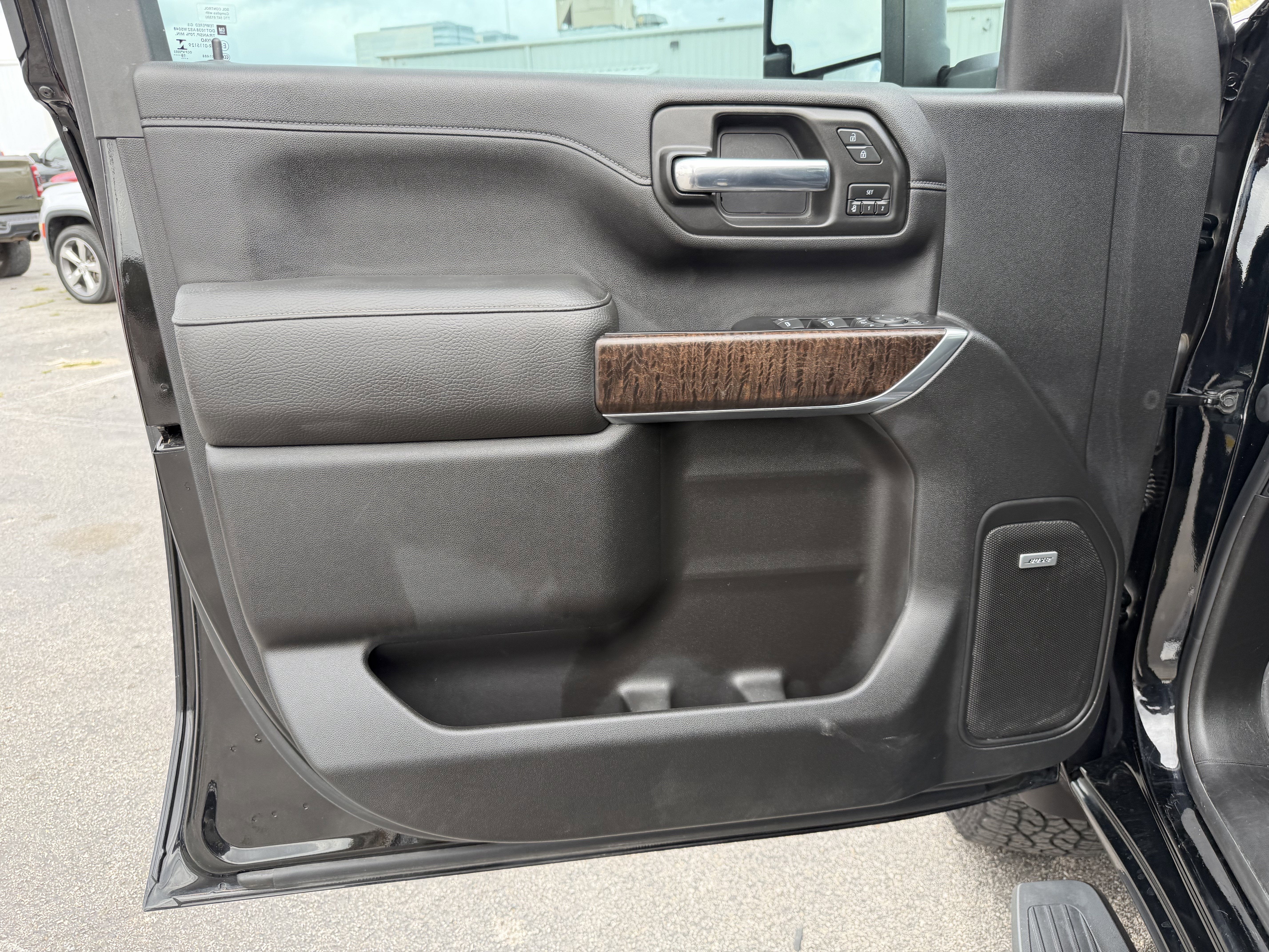 2020 GMC Sierra 2500HD 4WD Crew Cab Long Bed Denali