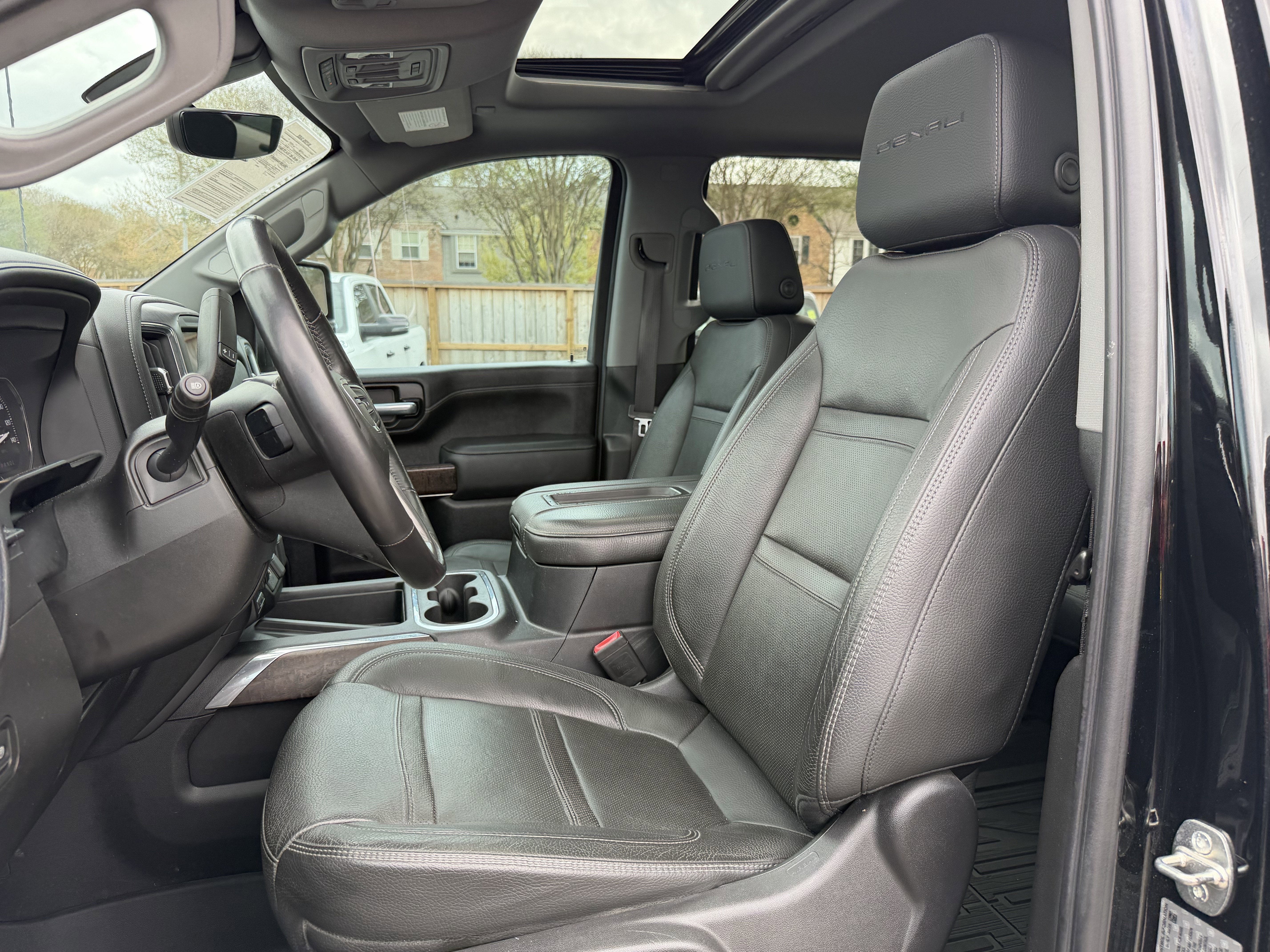 2020 GMC Sierra 2500HD 4WD Crew Cab Long Bed Denali