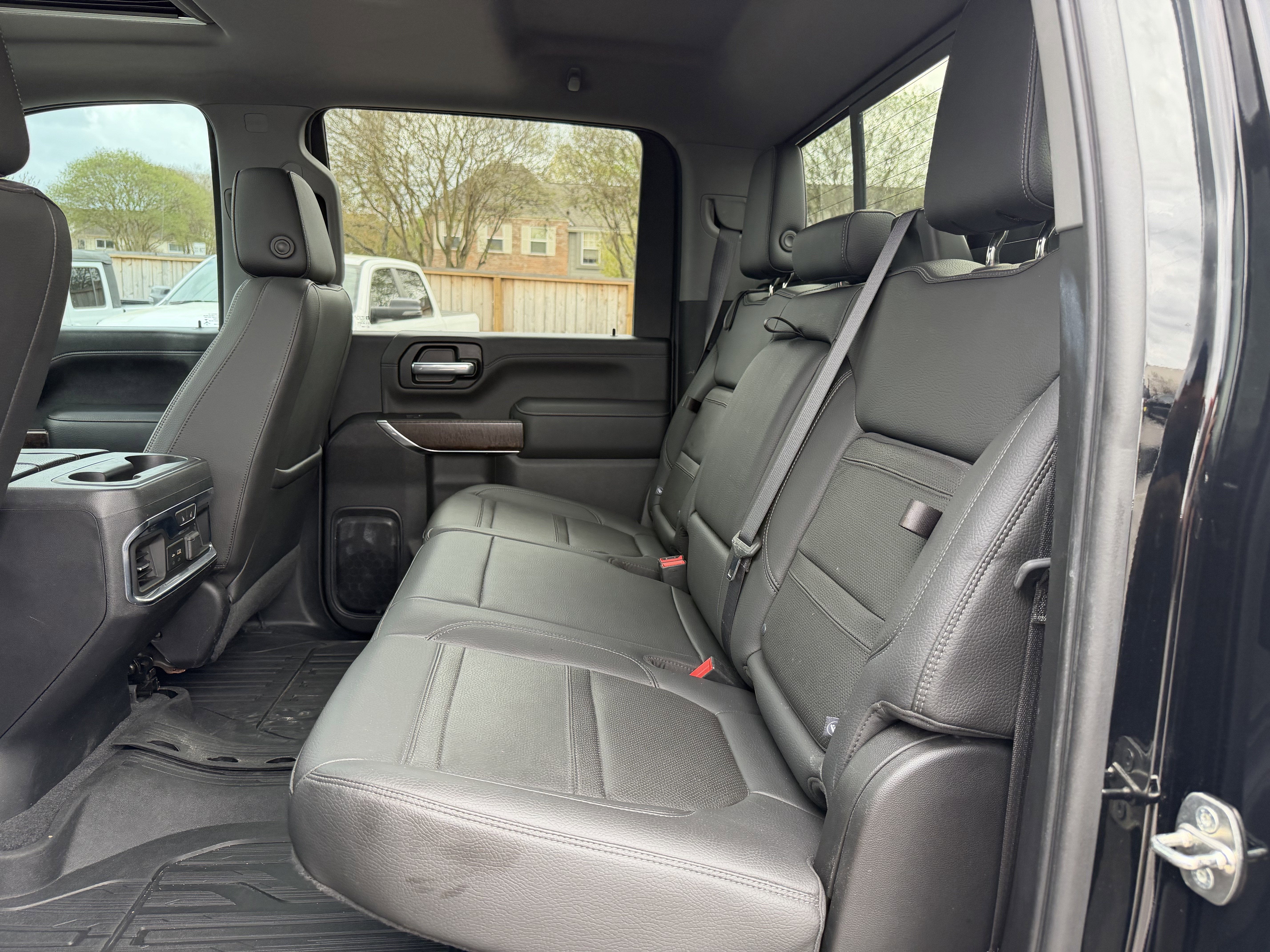 2020 GMC Sierra 2500HD 4WD Crew Cab Long Bed Denali