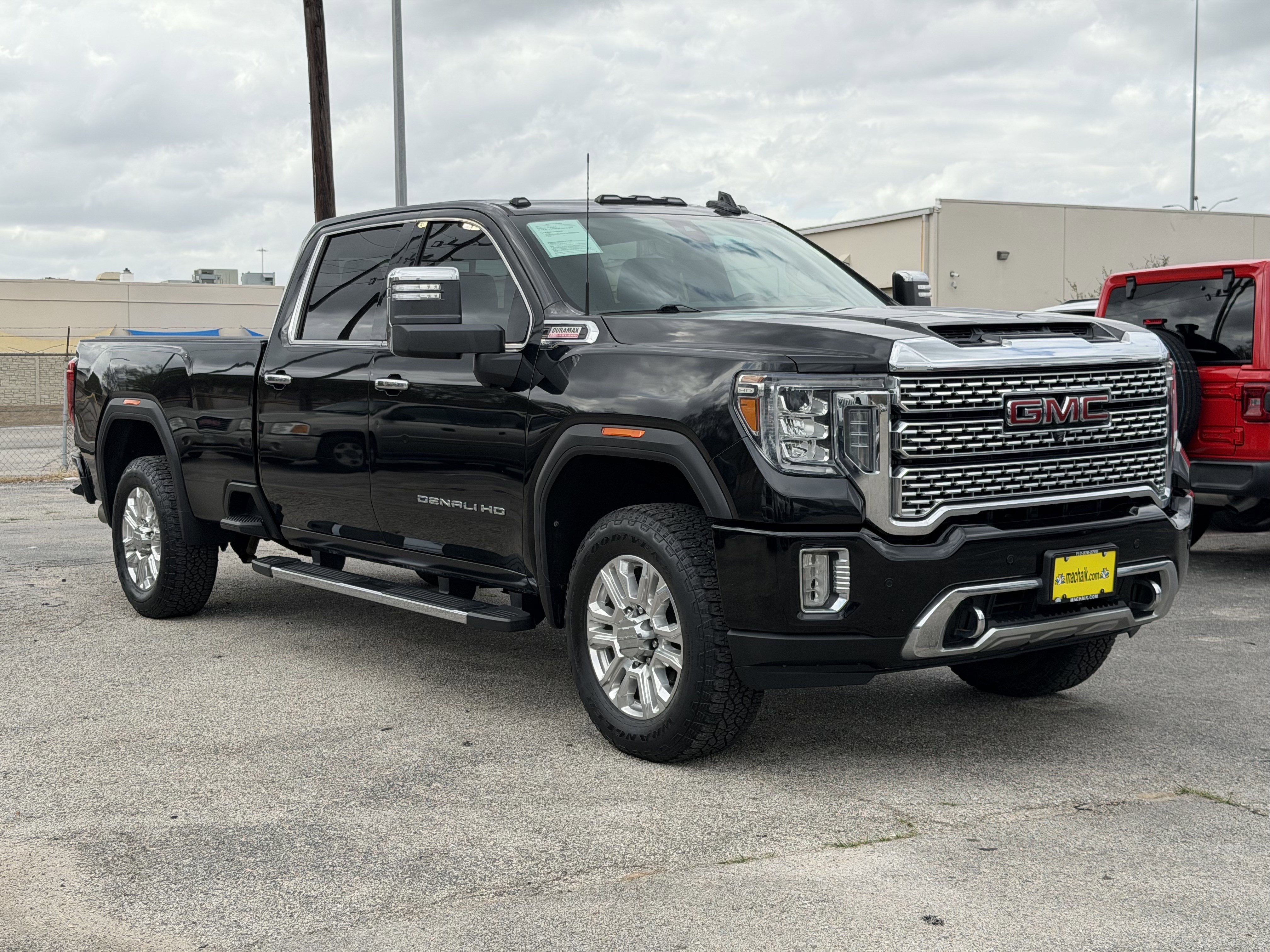 2020 GMC Sierra 2500HD 4WD Crew Cab Long Bed Denali
