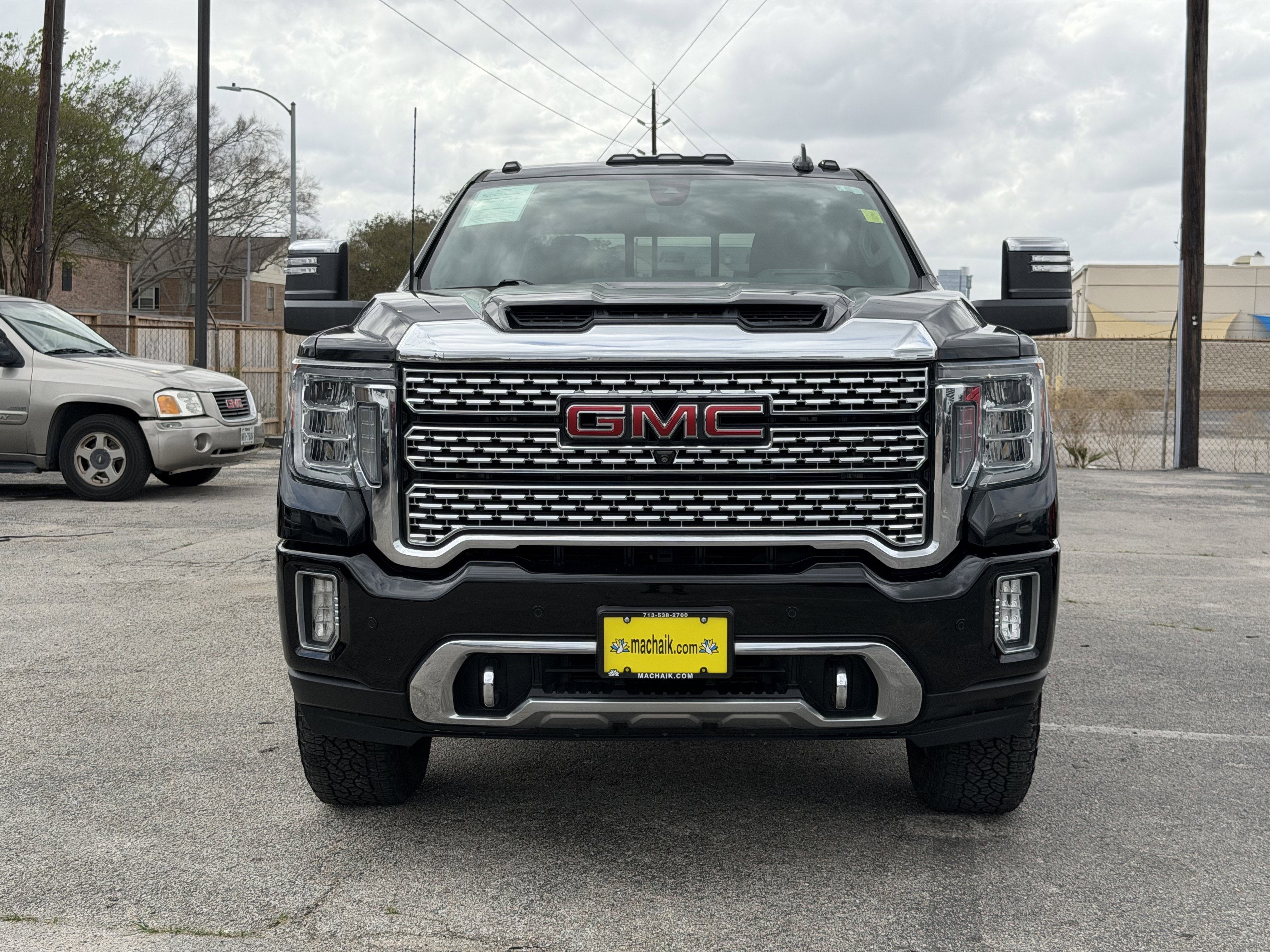 2020 GMC Sierra 2500HD 4WD Crew Cab Long Bed Denali
