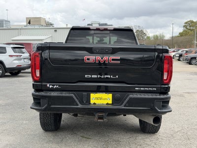2020 GMC Sierra 2500HD 4WD Crew Cab Long Bed Denali