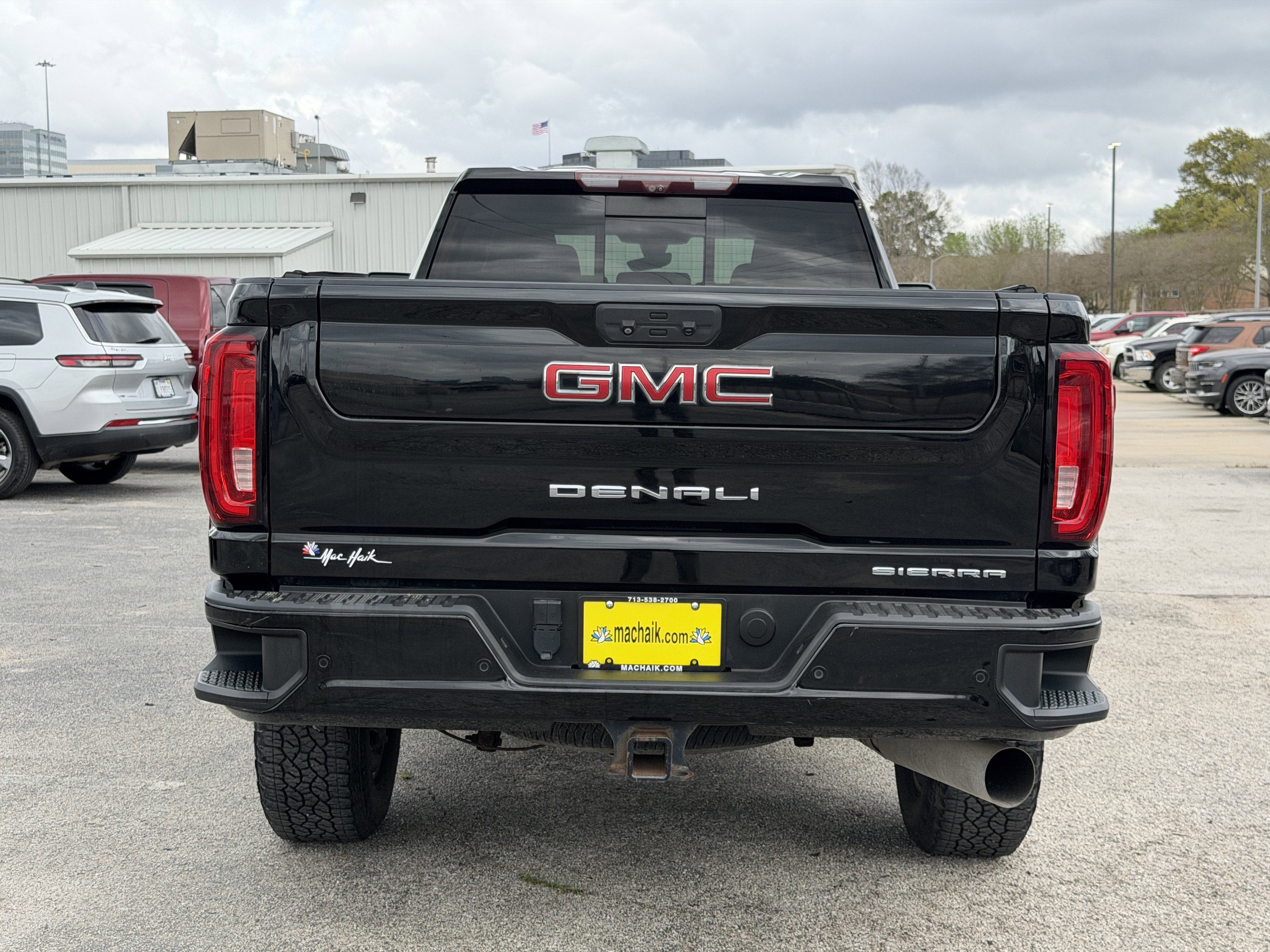 2020 GMC Sierra 2500HD 4WD Crew Cab Long Bed Denali
