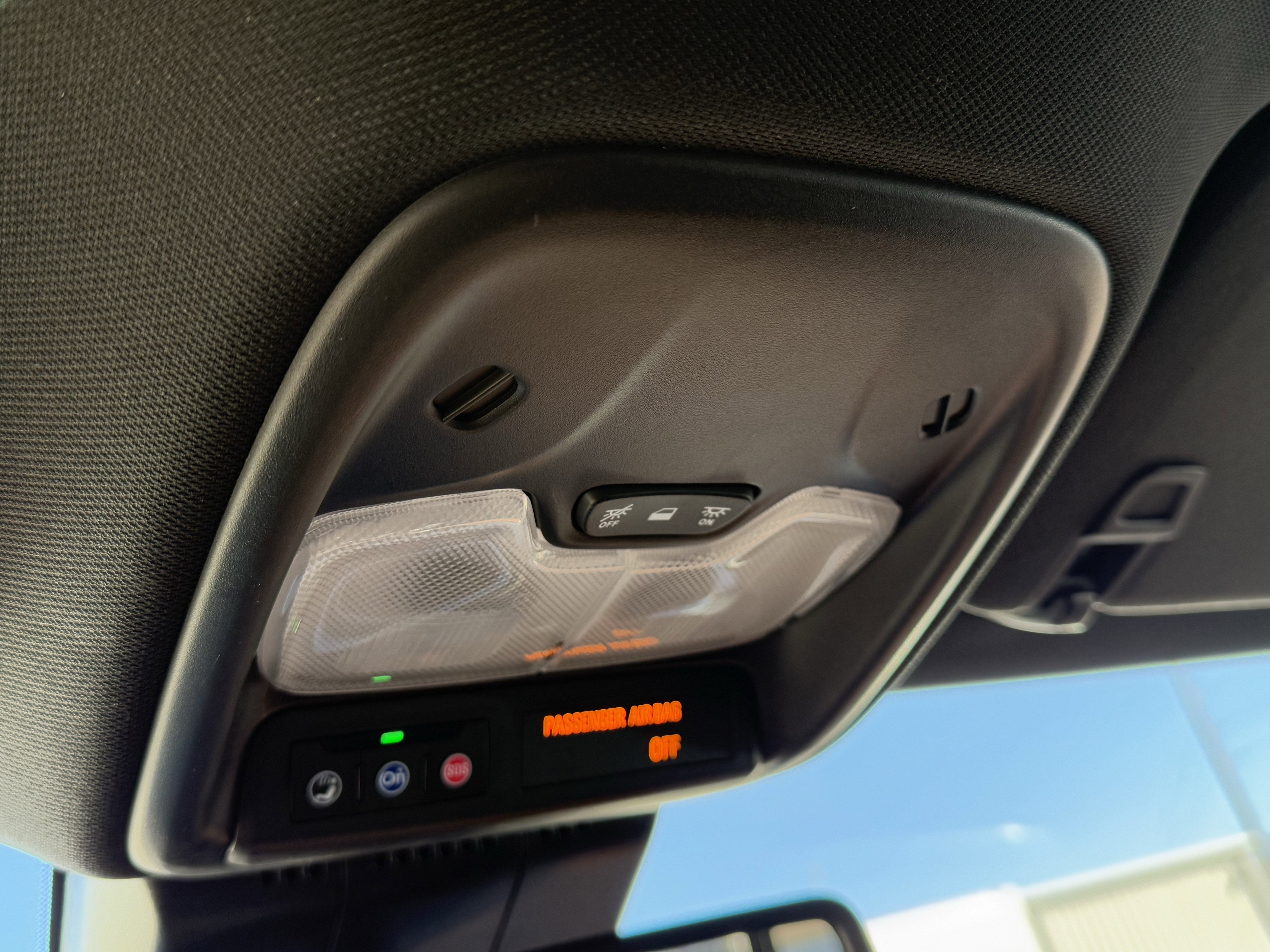 2025 GMC Canyon 4WD AT4