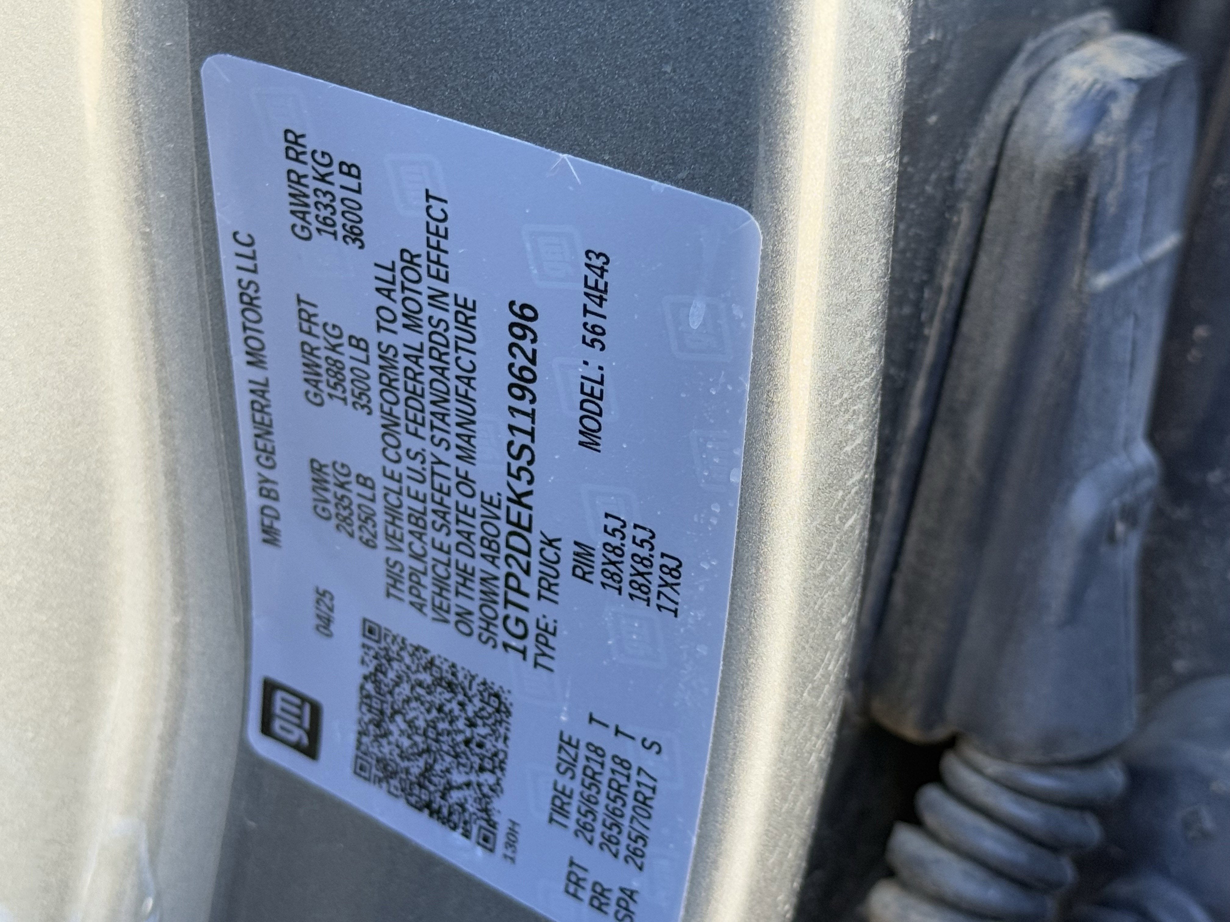 2025 GMC Canyon 4WD AT4