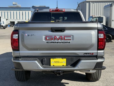 2025 GMC Canyon 4WD AT4