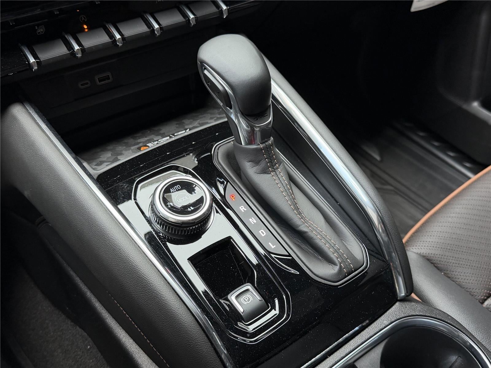 2026 GMC Canyon AT4, 4WD