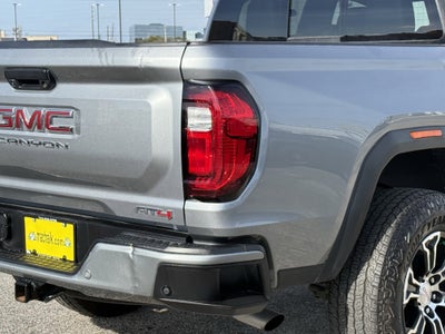 2024 GMC Canyon 4WD AT4