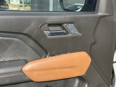 2024 GMC Canyon 4WD AT4