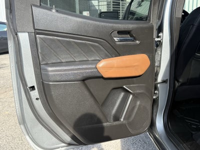 2024 GMC Canyon 4WD AT4