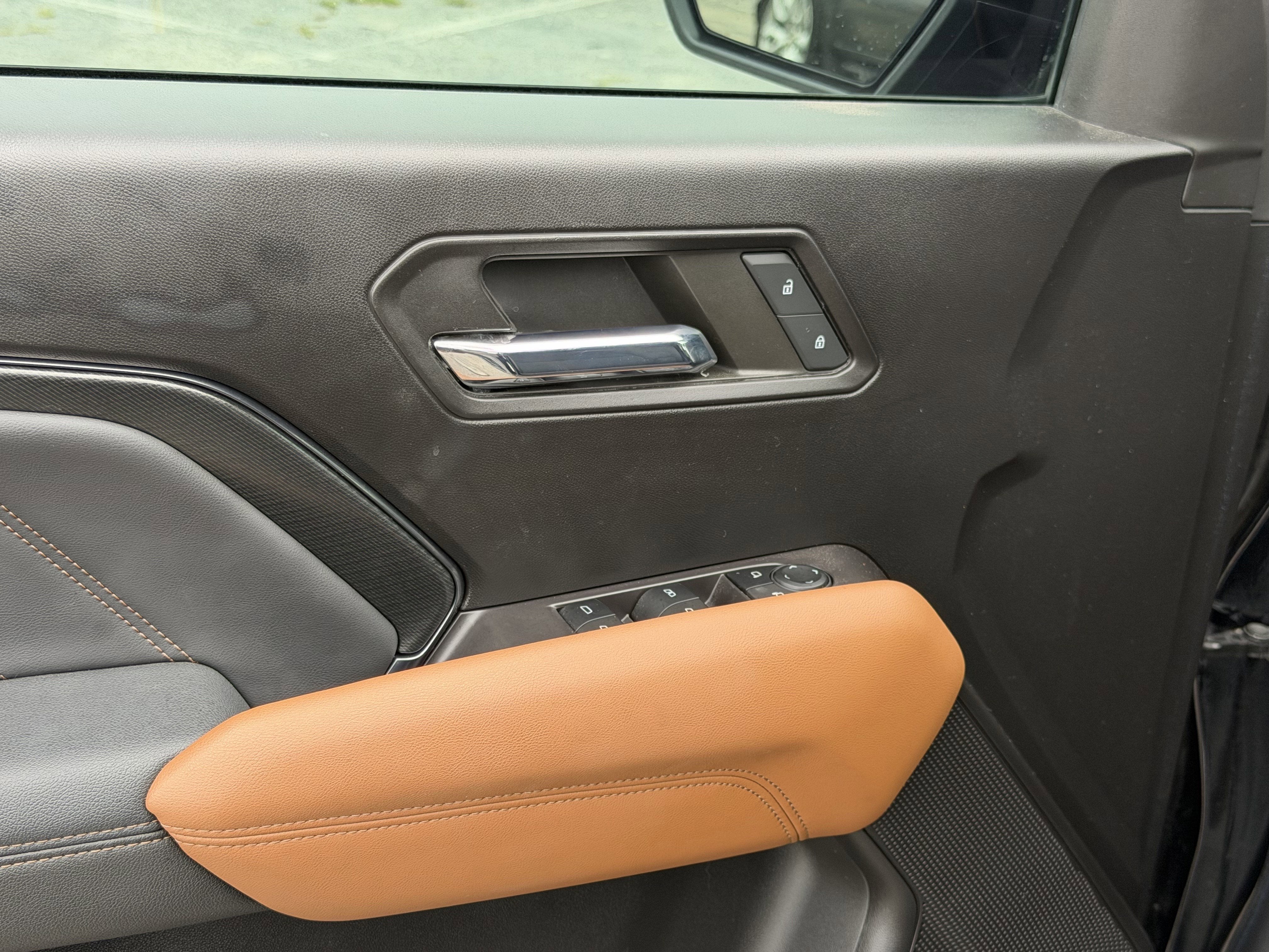 2024 GMC Canyon 4WD AT4