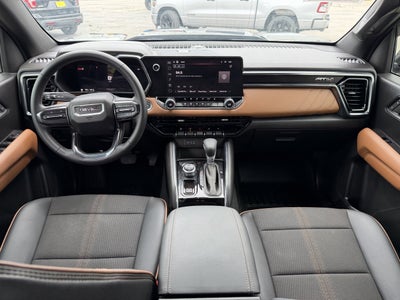 2024 GMC Canyon 4WD AT4