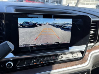 2024 GMC Sierra 1500 2WD Crew Cab Short Box SLT