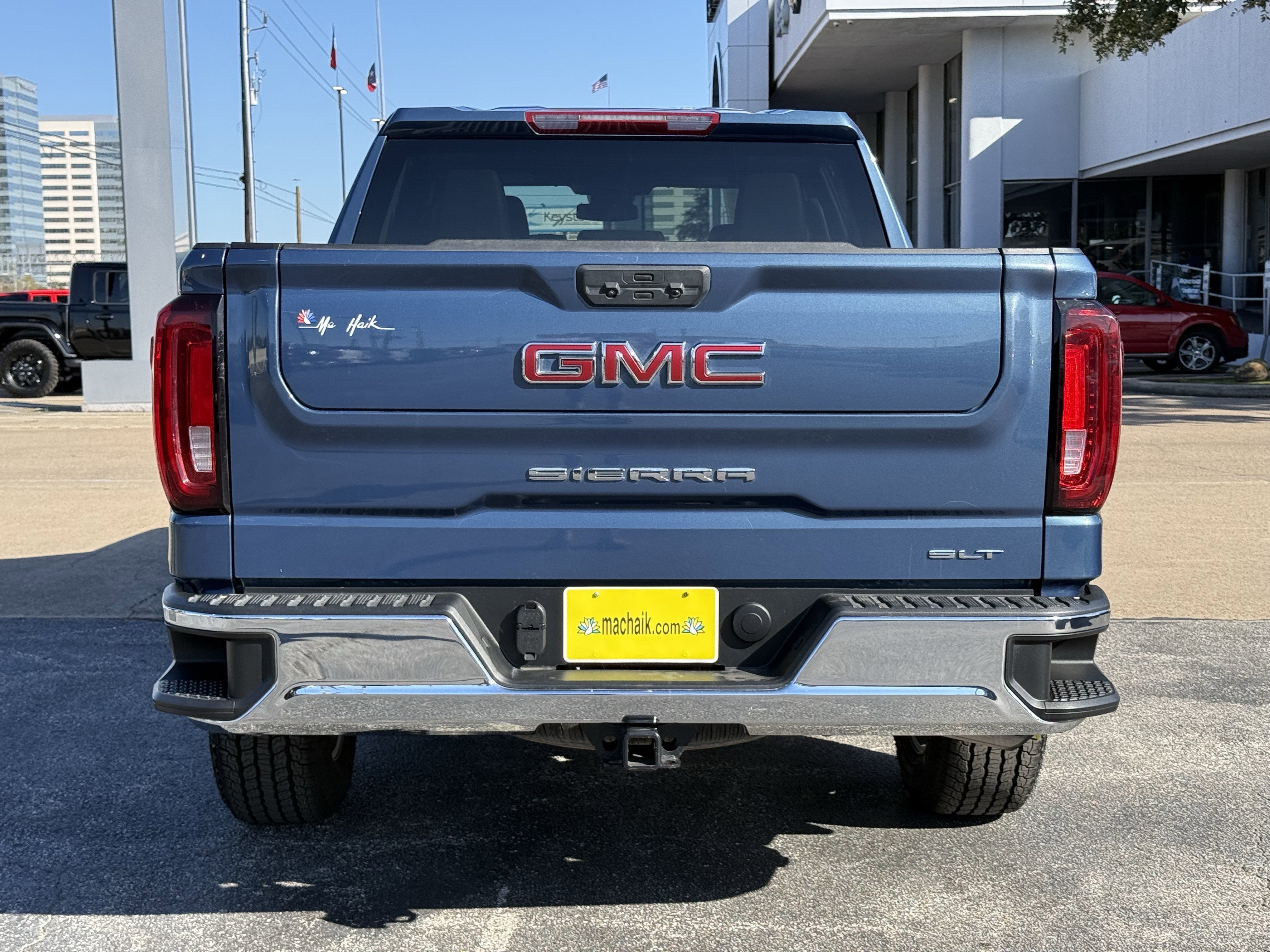 2024 GMC Sierra 1500 2WD Crew Cab Short Box SLT